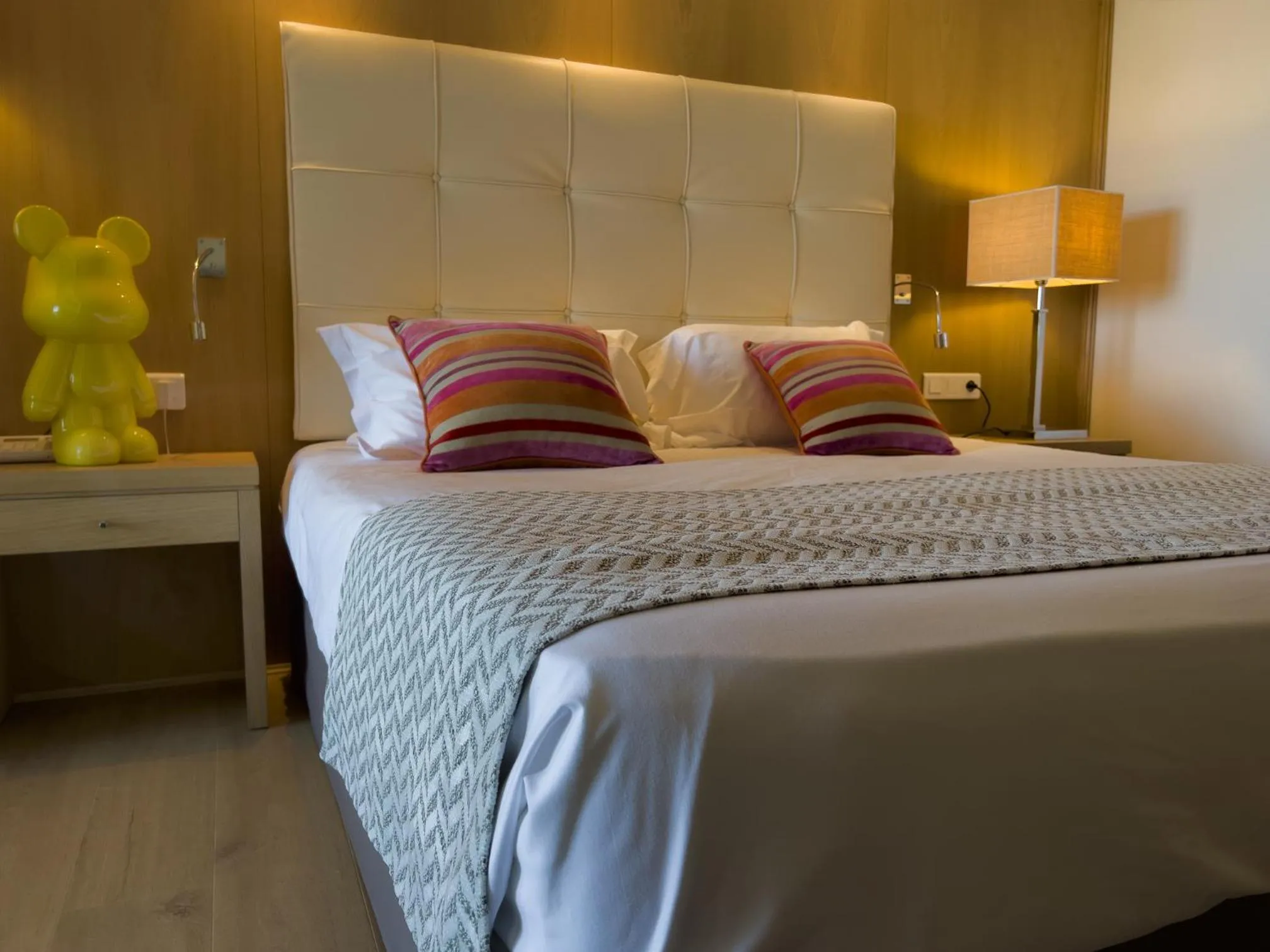 Photo of the whole room, Bed in Hotel Revellata & Spa