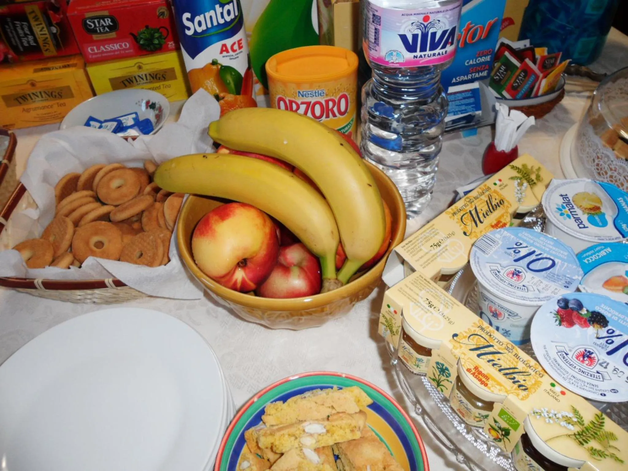 Buffet breakfast in Agriturismo La Madonnina