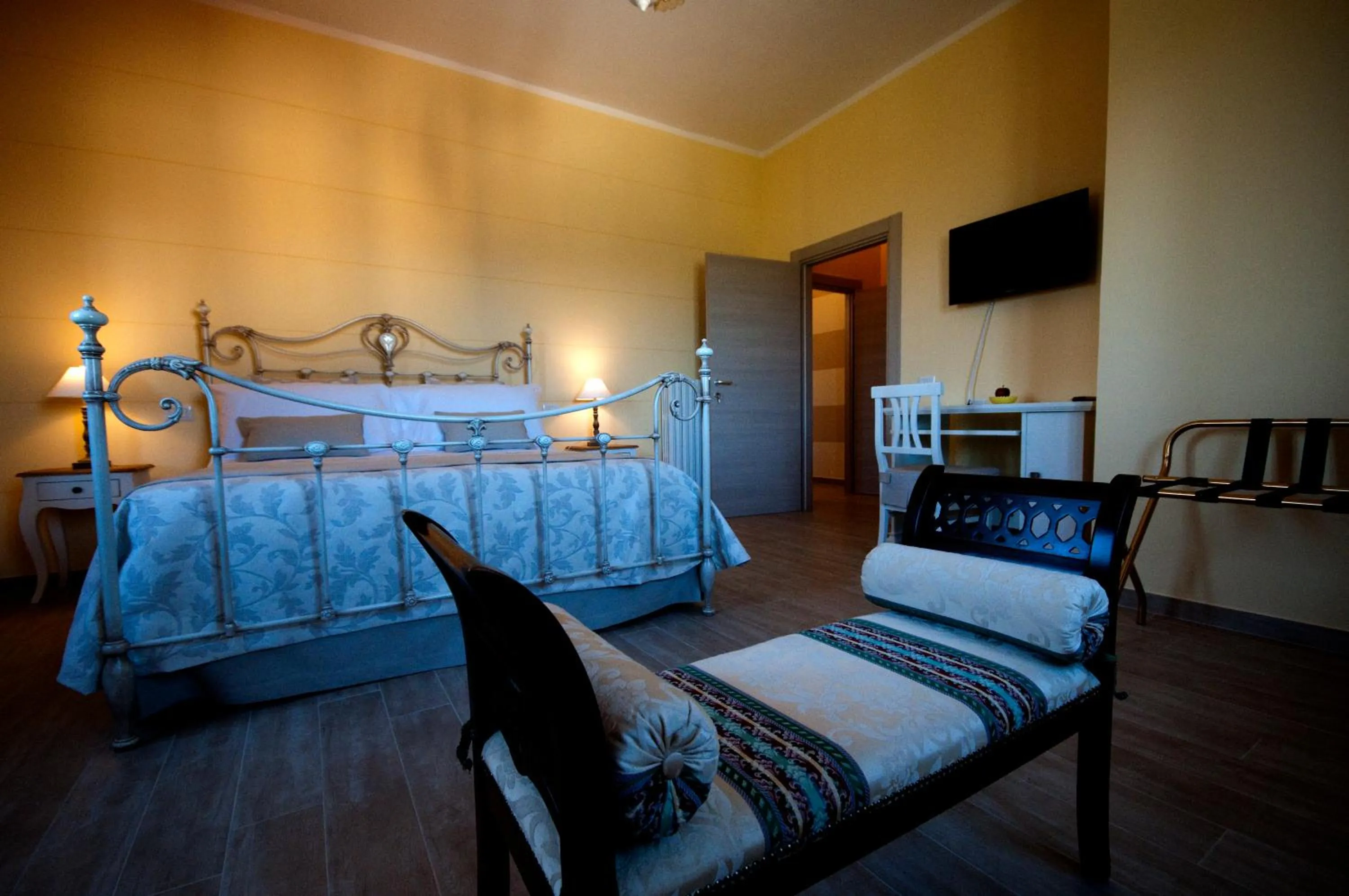 Photo of the whole room, Bed in Agriturismo La Madonnina