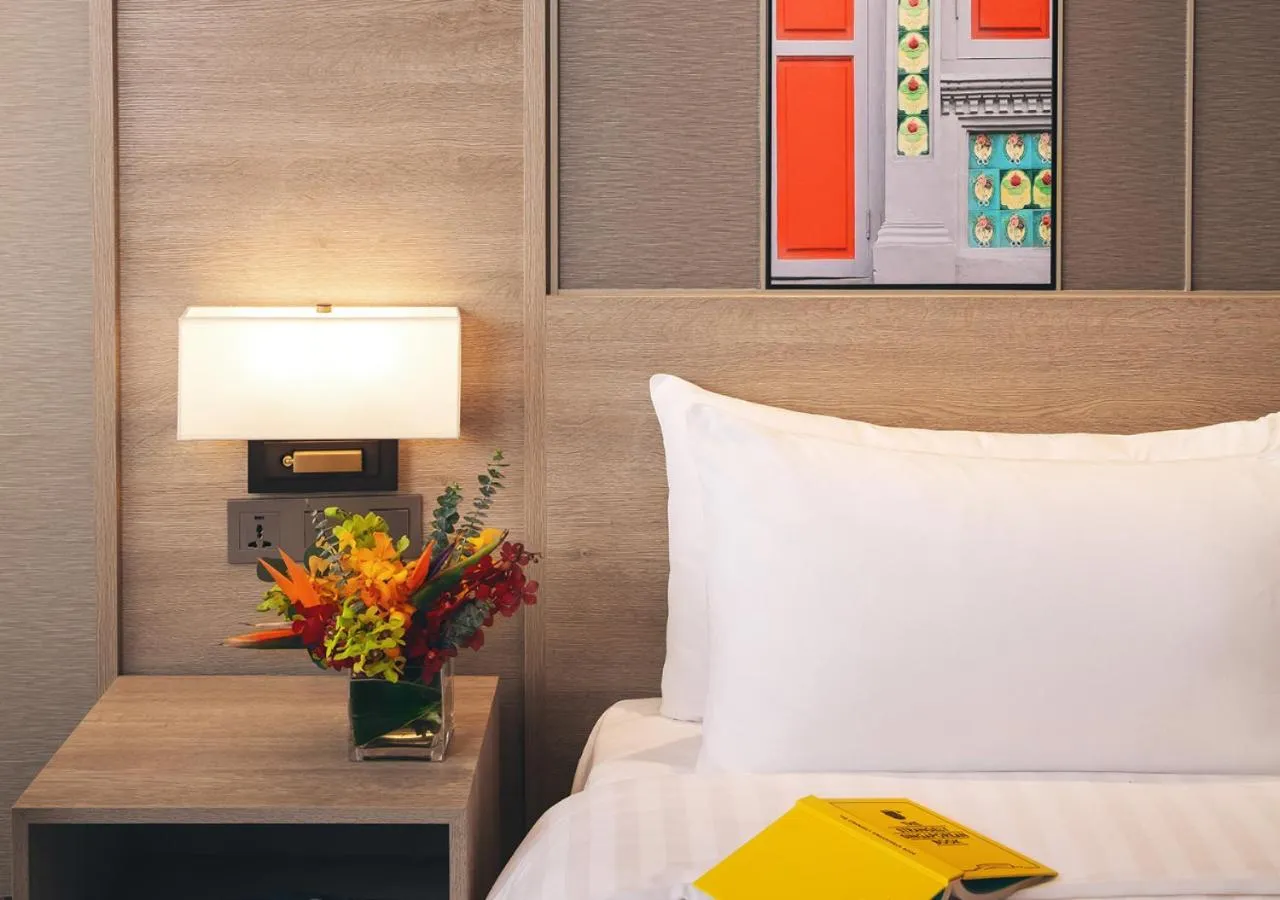 Bed in Royal Plaza on Scotts