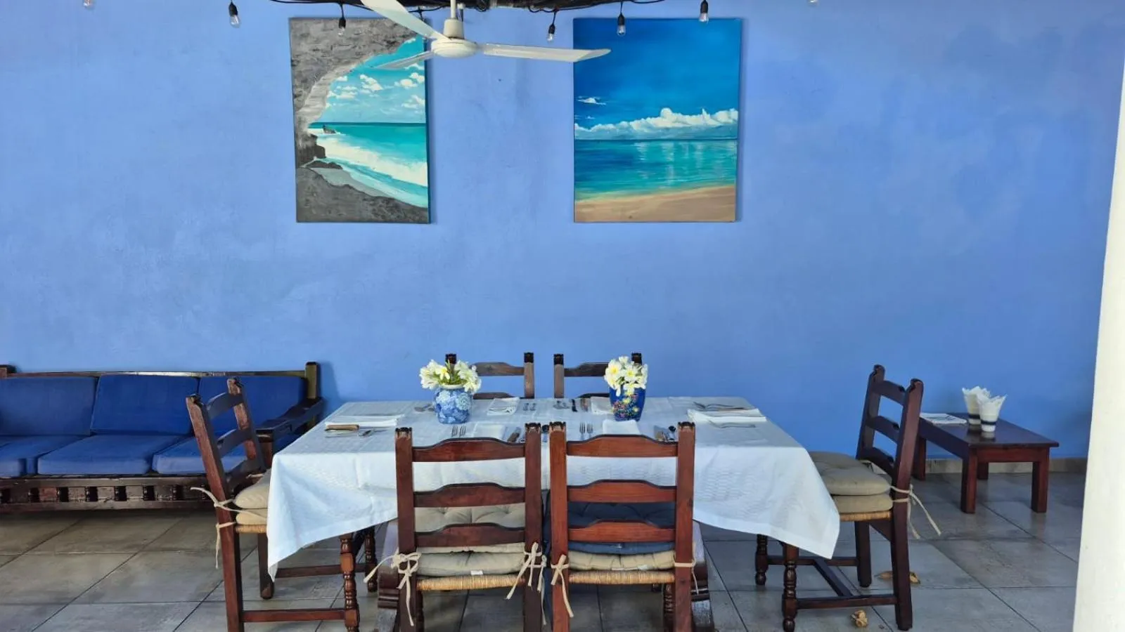 Dining area in Hotel Mision, Acapulco centro