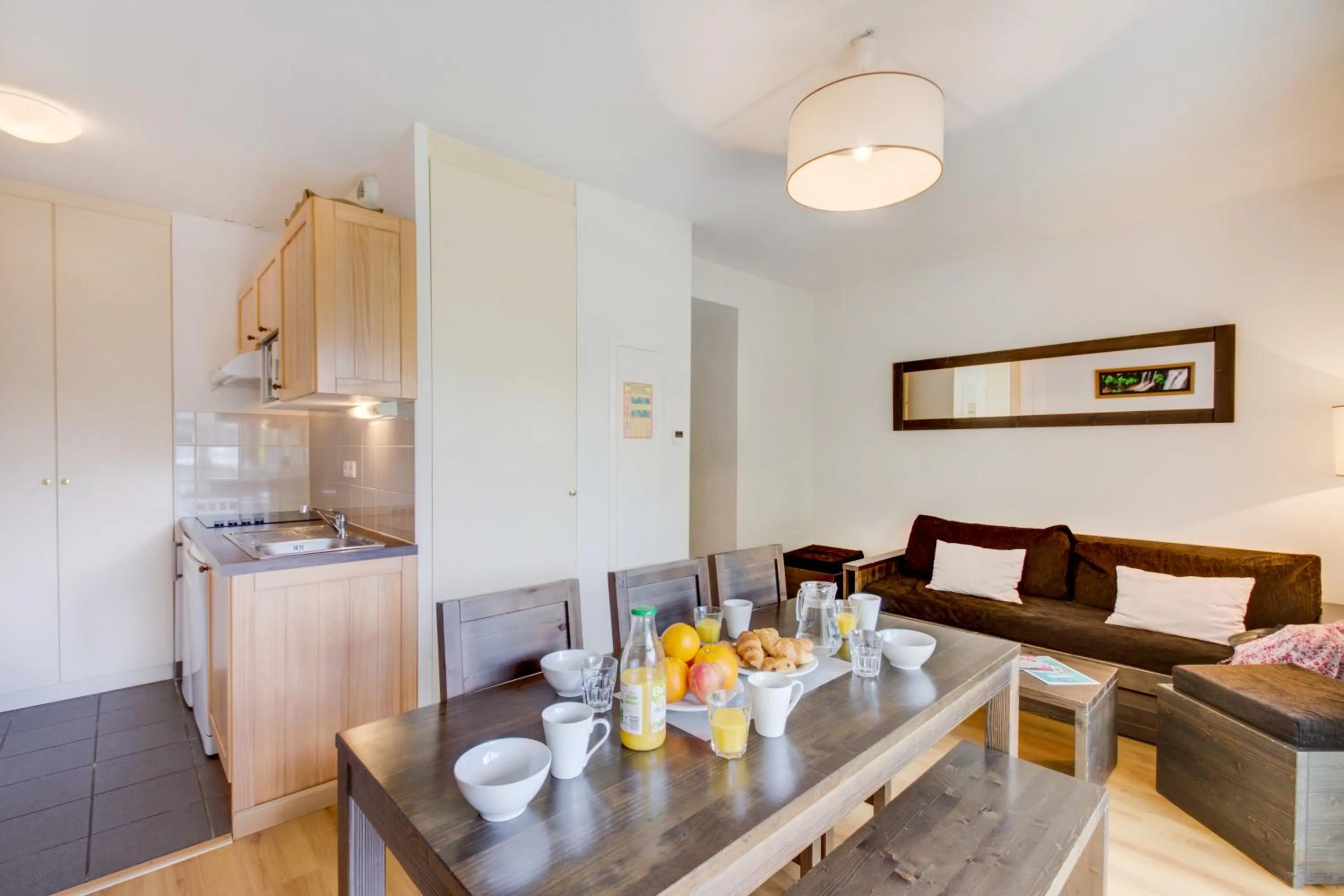 Kitchen or kitchenette in Vacancéole - Les Jardins de Balnéa