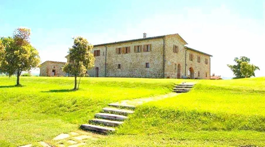 Property building in Locanda Vesuna Hotel Countryhouse