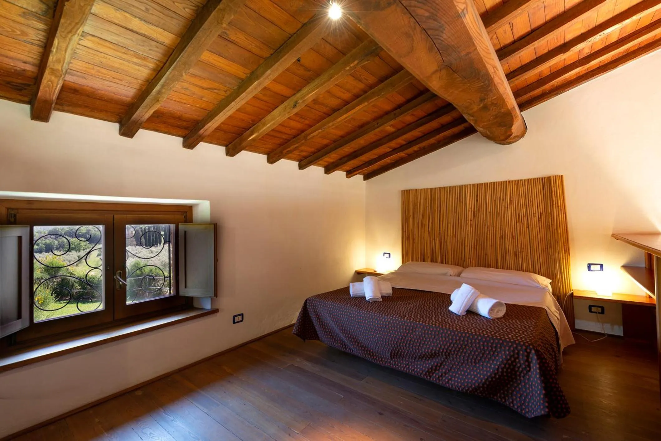 Bed in Locanda Vesuna Hotel Countryhouse