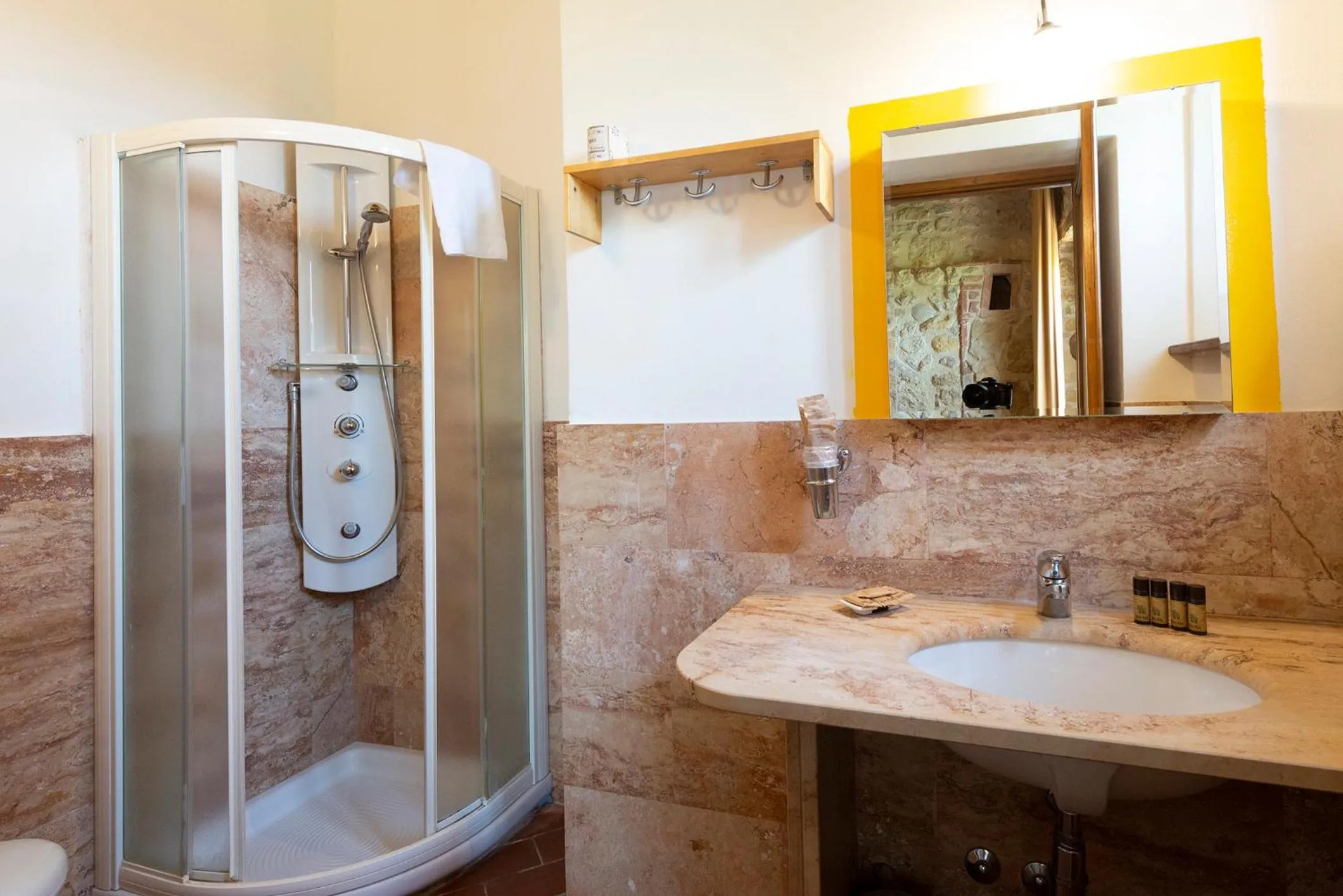 Bathroom in Locanda Vesuna Hotel Countryhouse