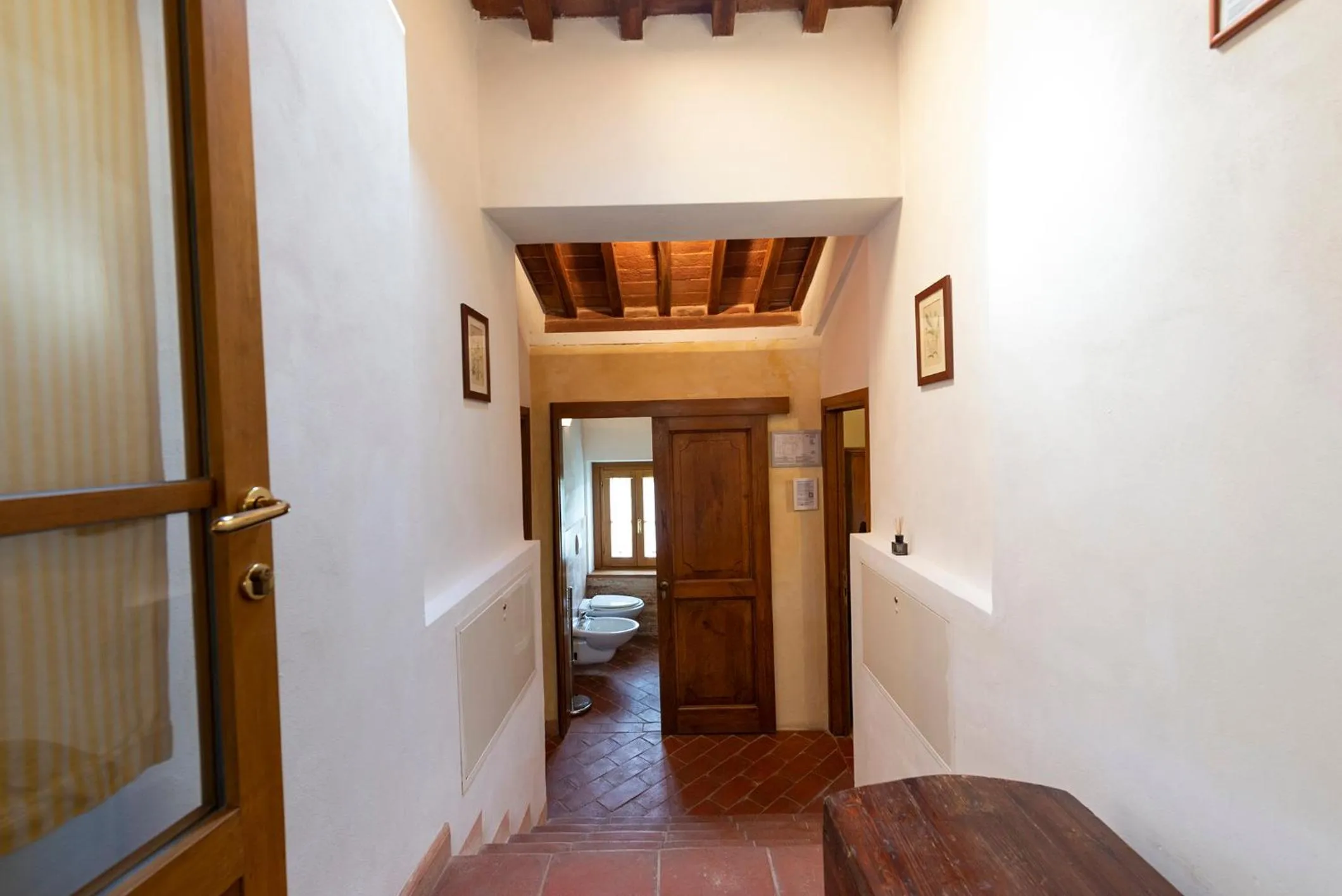 Bathroom, Bed in Locanda Vesuna Hotel Countryhouse