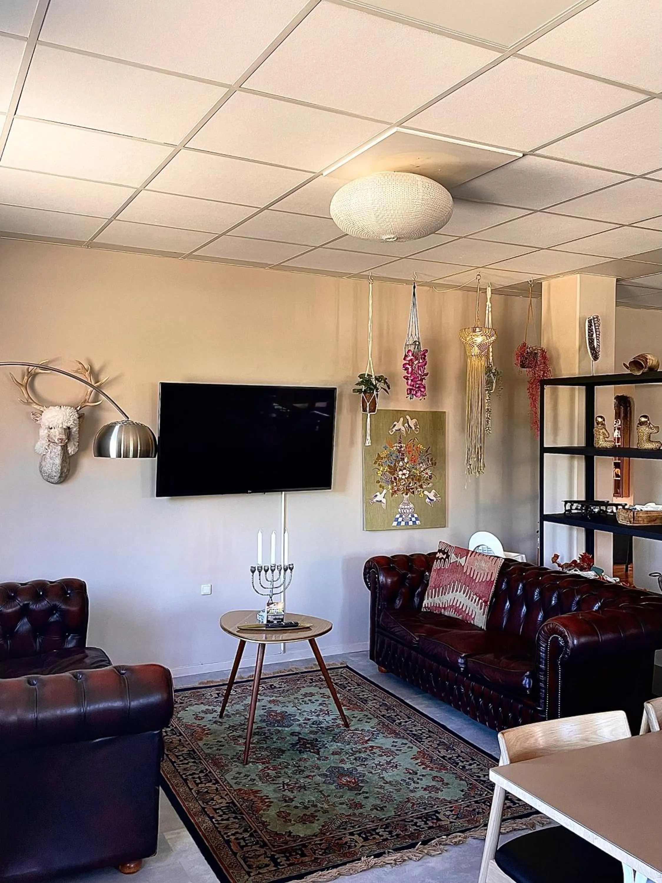 Seating area in Hotel Gammel Havn