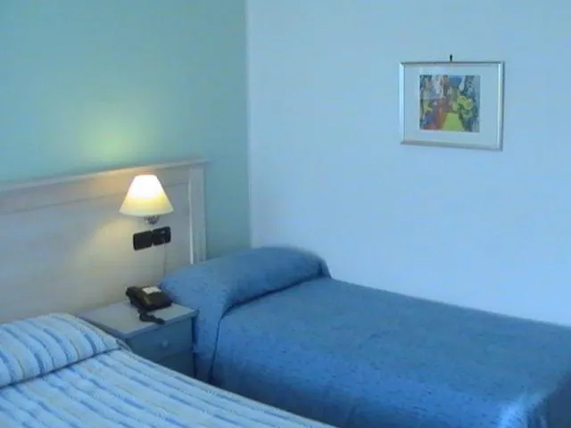 Decorative detail, Bed in Agriturismo Dolceacqua