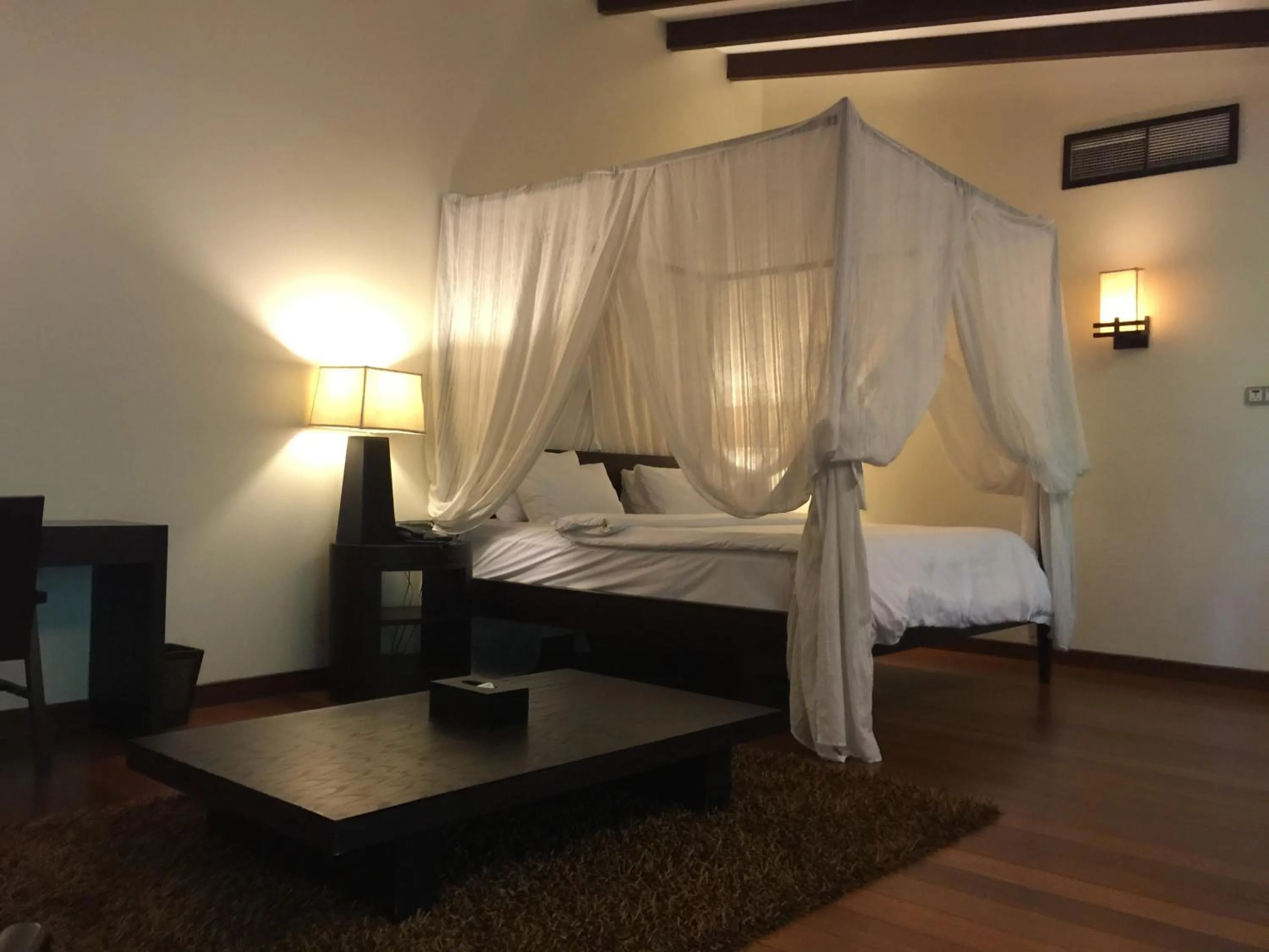 Bed in Siloso Beach Resort - Sentosa