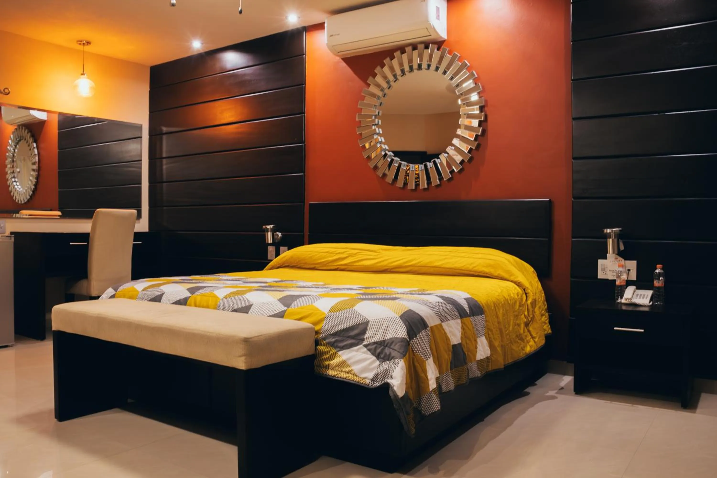 Bed in Luxury Hotel Inn