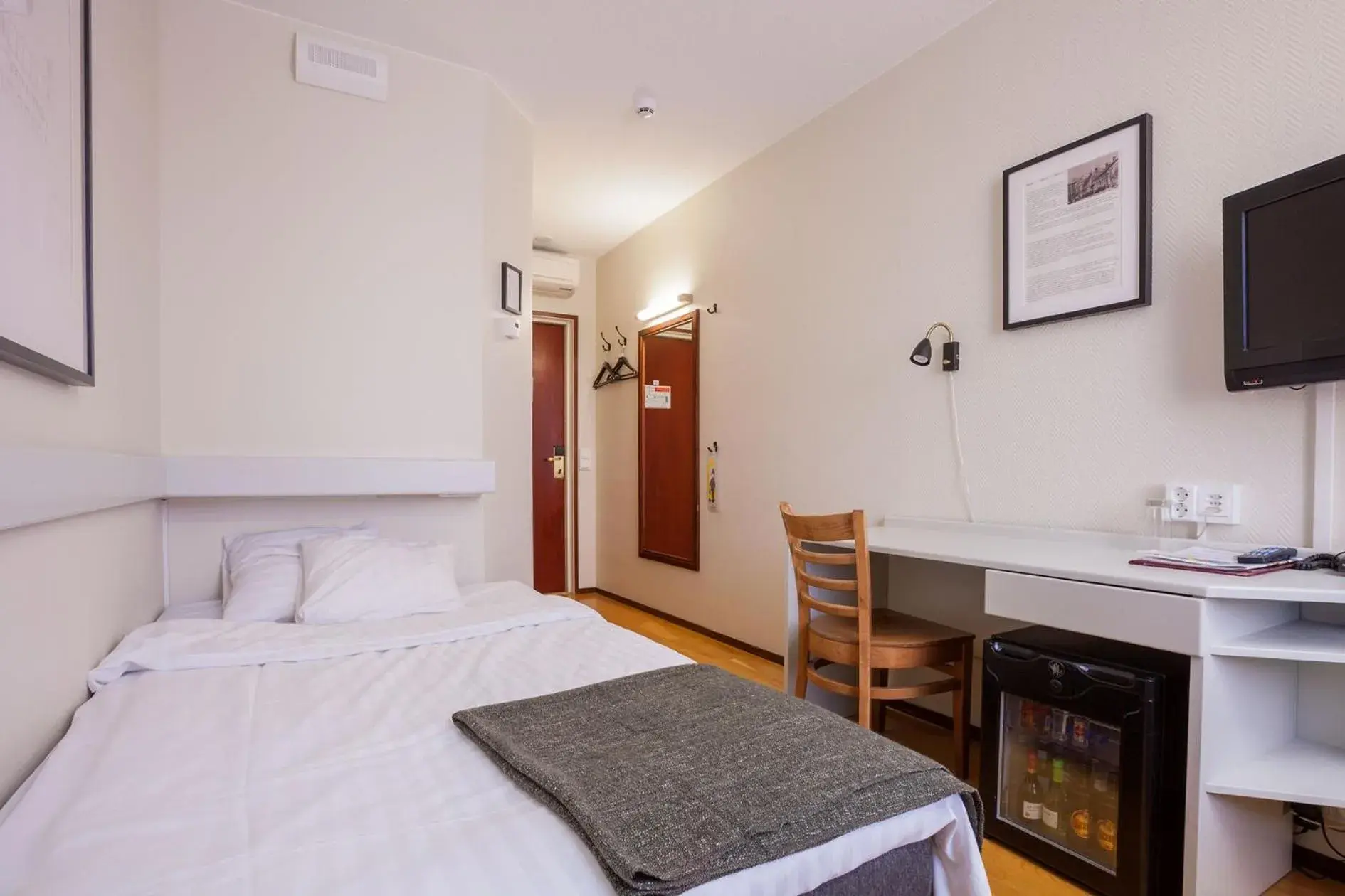 Single Room in Pietarsaaren Kaupunginhotelli Single Room in Pietarsaaren Kaupunginhotelli