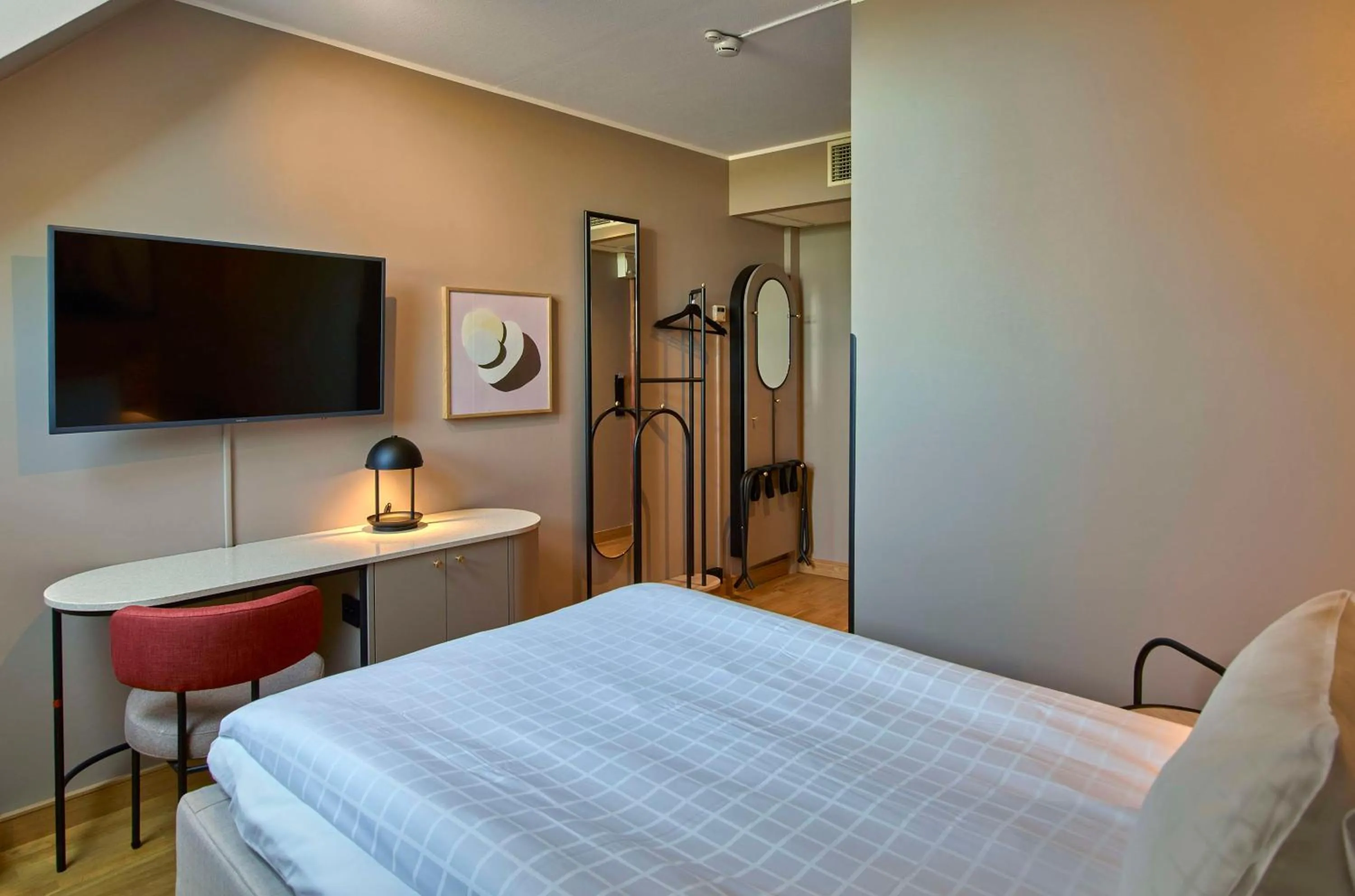 Bedroom, Bed in Scandic Strömmen