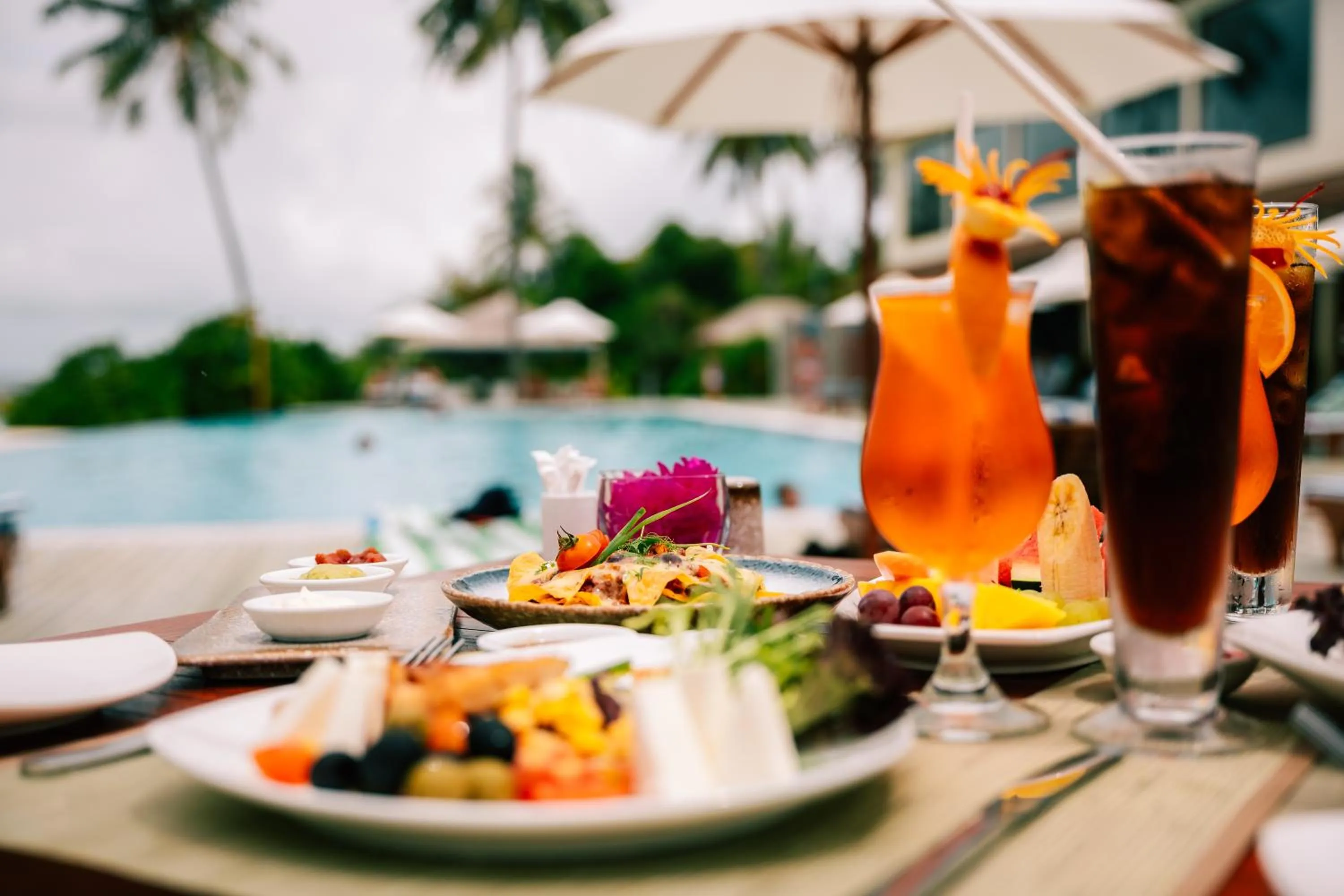 Restaurant/places to eat in Reethi Faru Resort