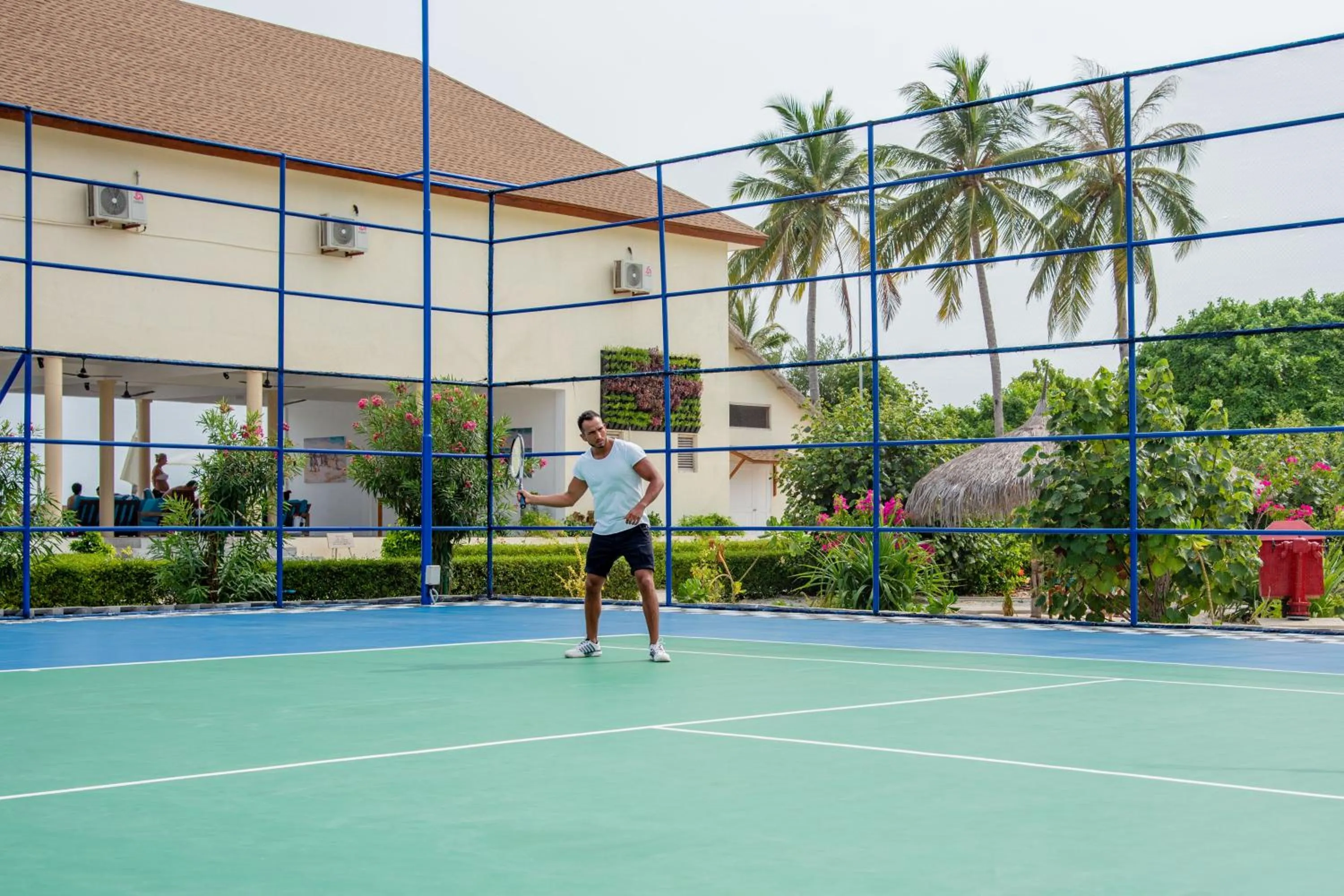 Tennis court in Reethi Faru Resort
