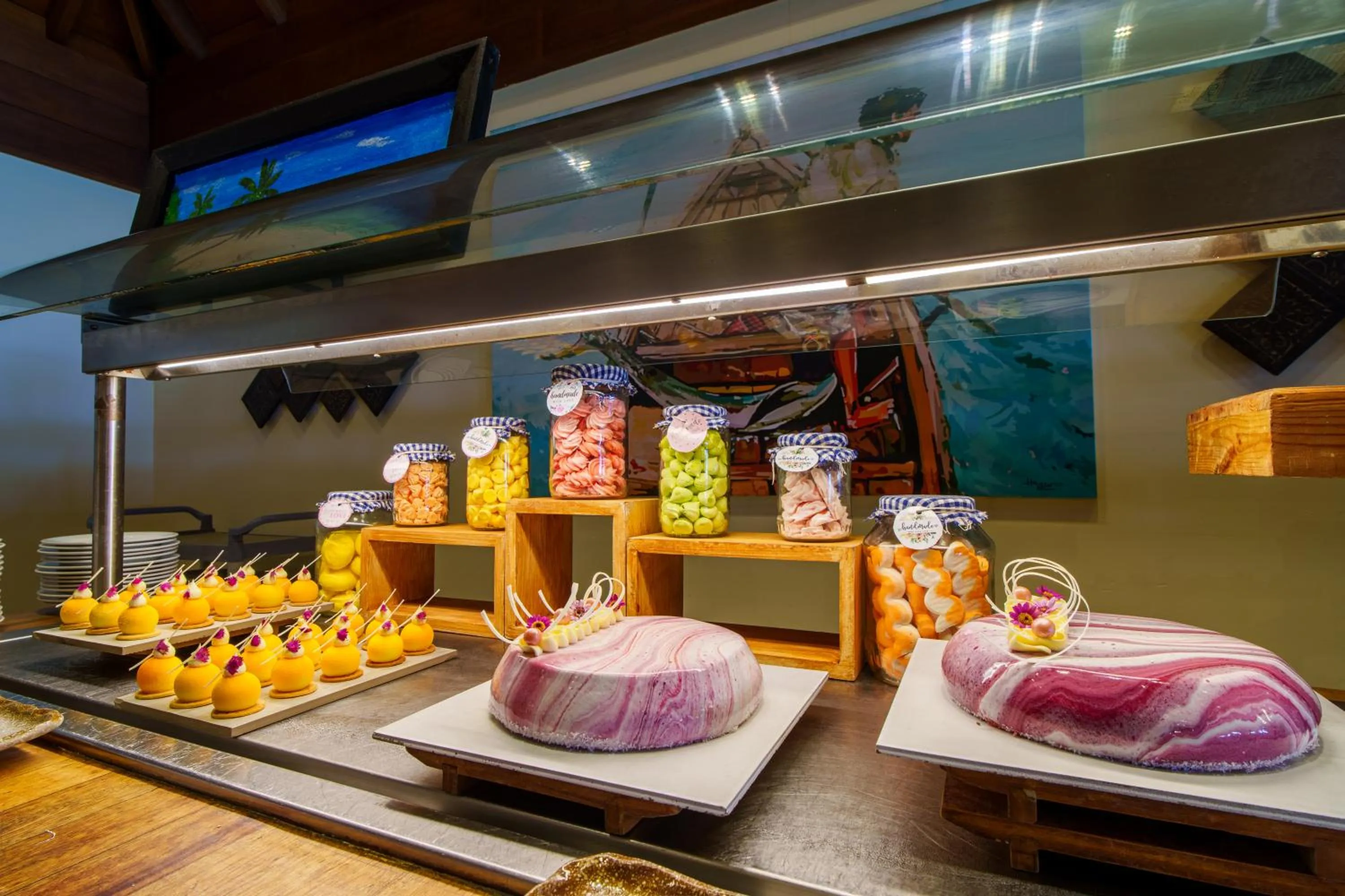 Restaurant/places to eat in Reethi Faru Resort