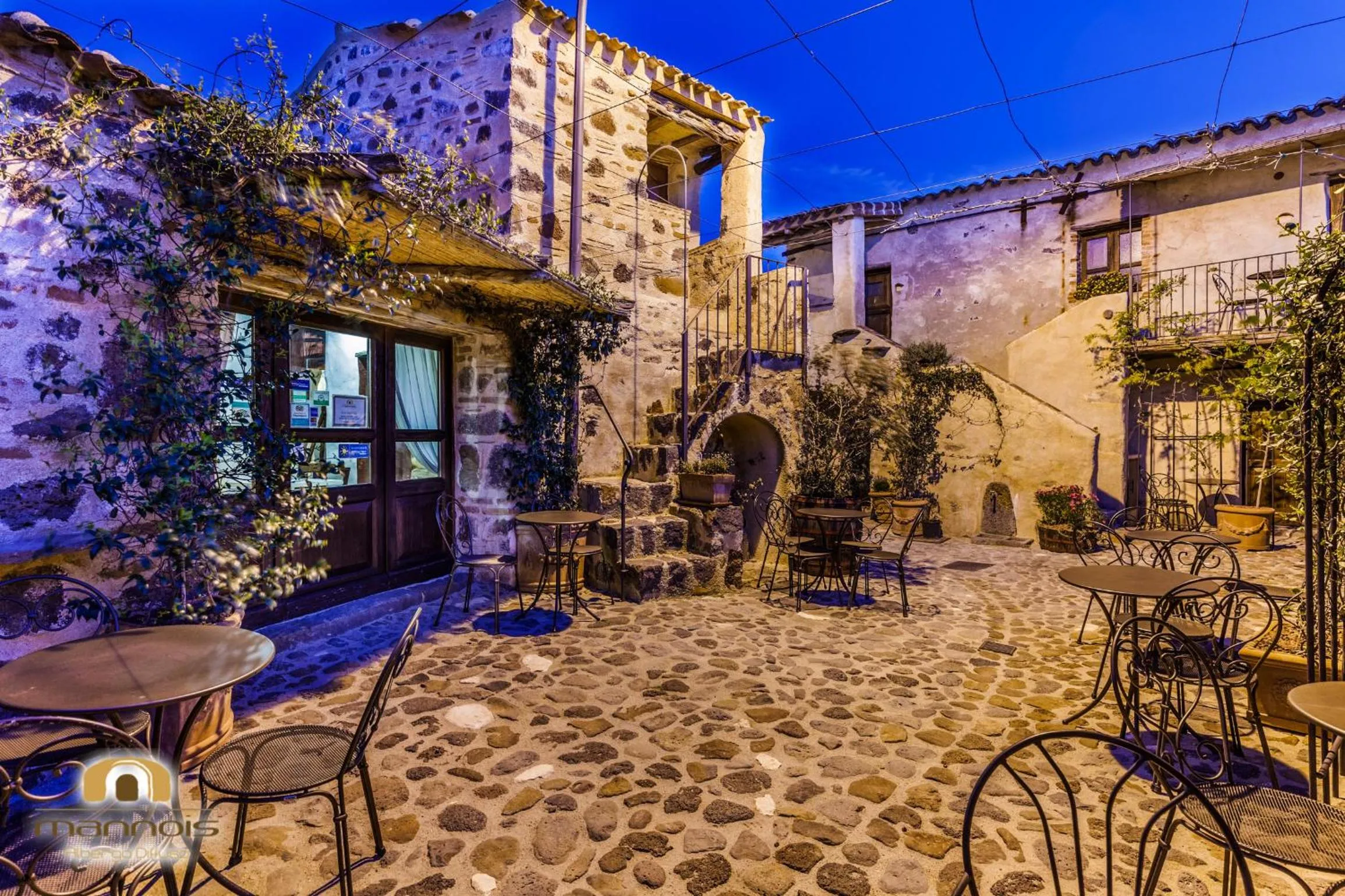 Property building in Albergo Diffuso Mannois