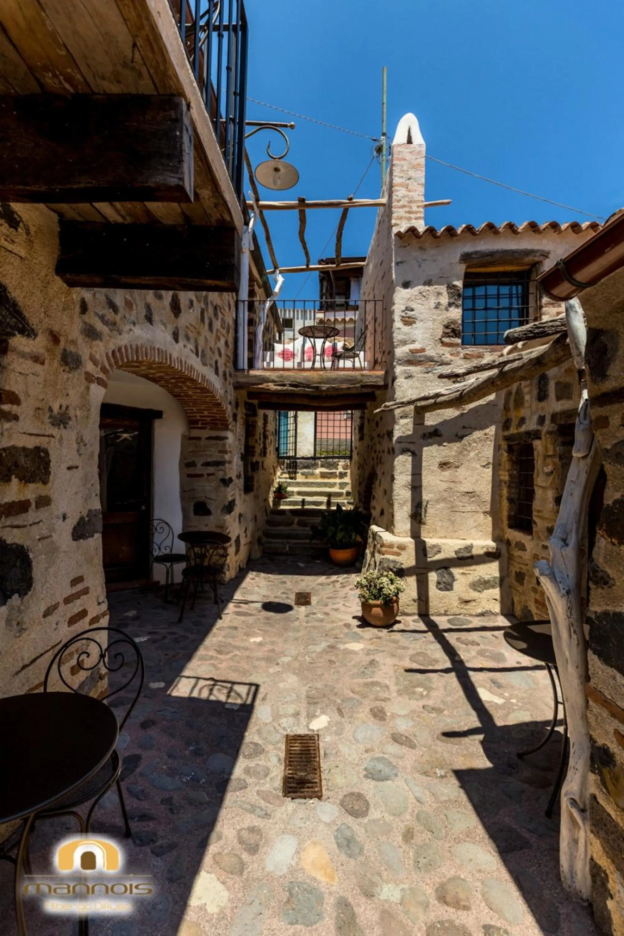 Patio in Albergo Diffuso Mannois