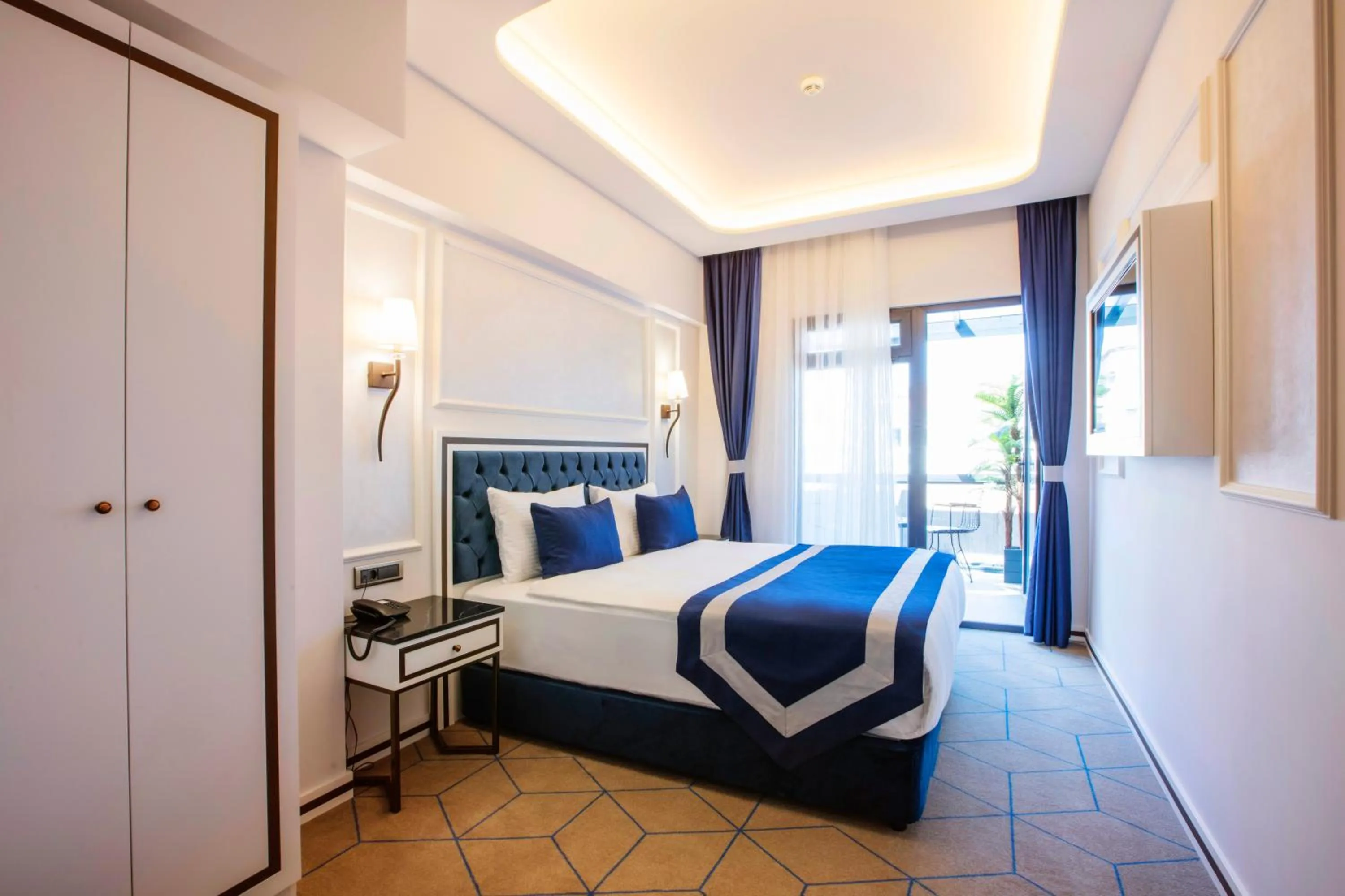 Bed in Endican Beyazit Hotel