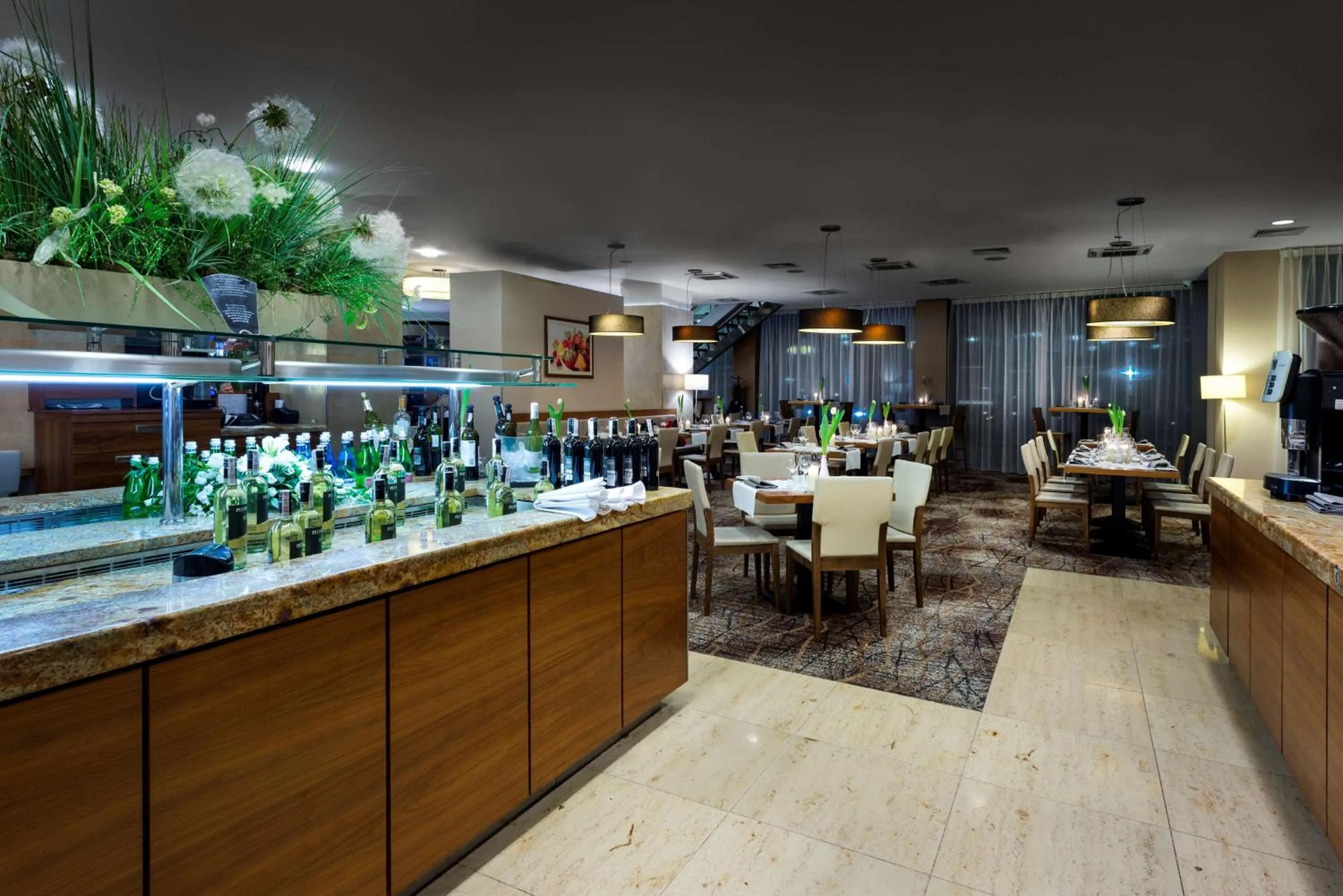 Lounge or bar in Hilton Garden Inn Krakow