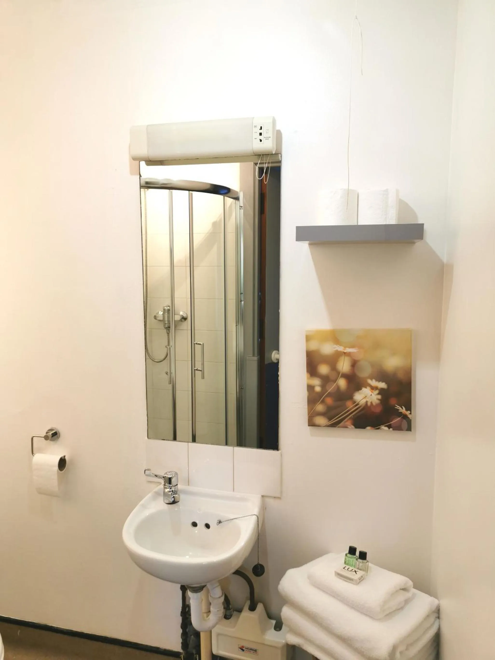 Toilet in Lunan House