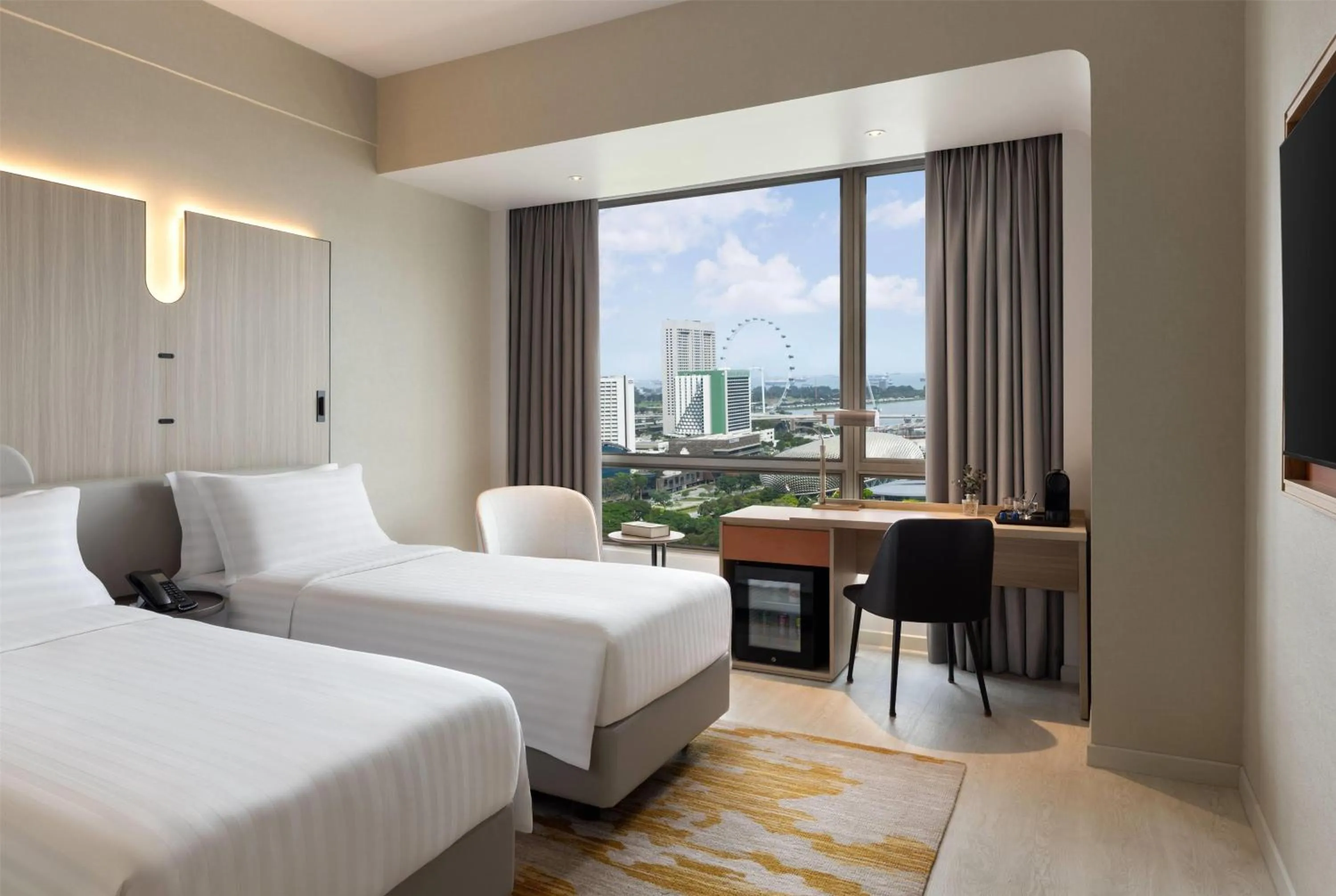 Photo of the whole room, Bed in Wyndham Singapore Hotel