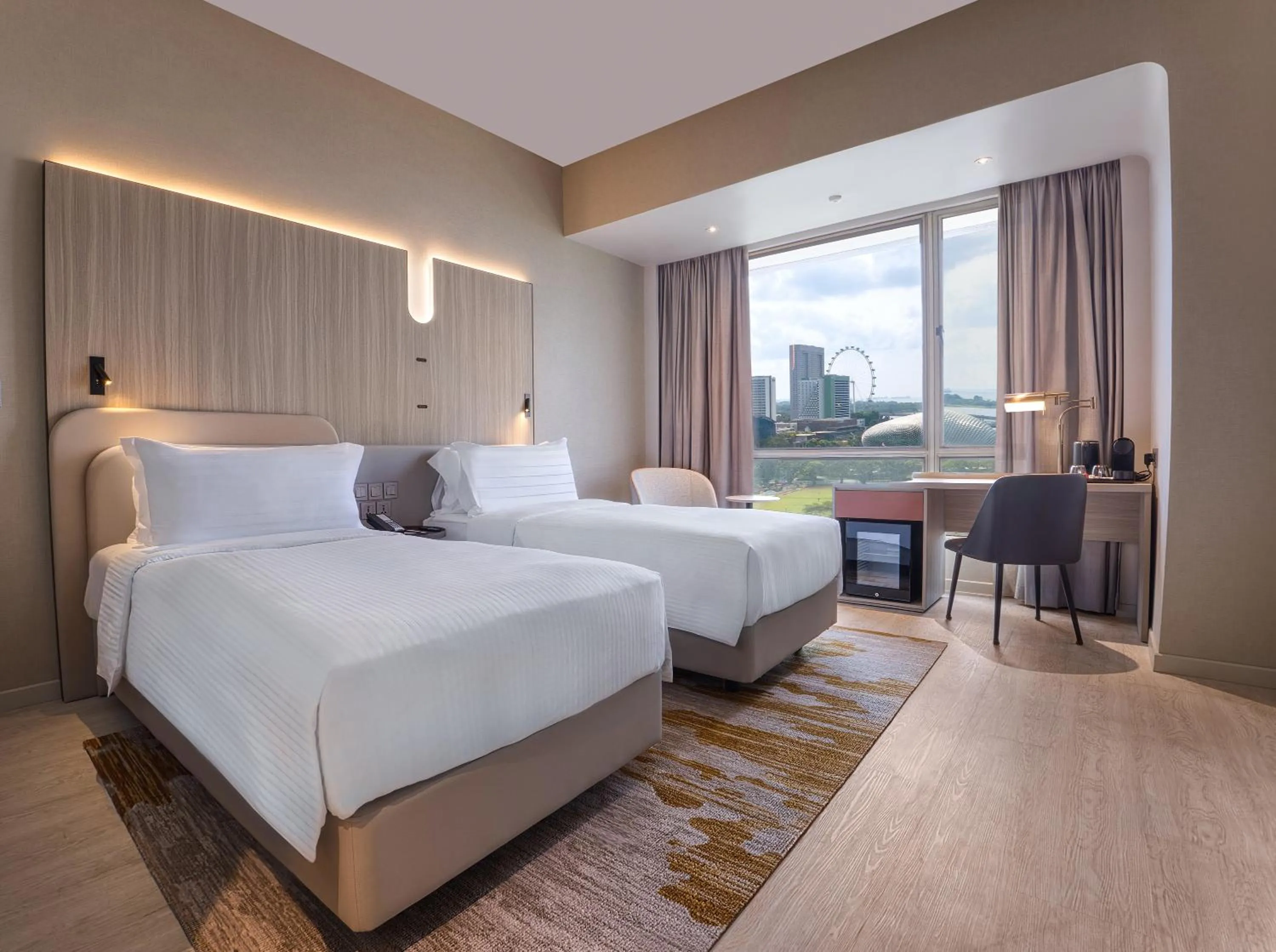 Bedroom, Bed in Wyndham Singapore Hotel