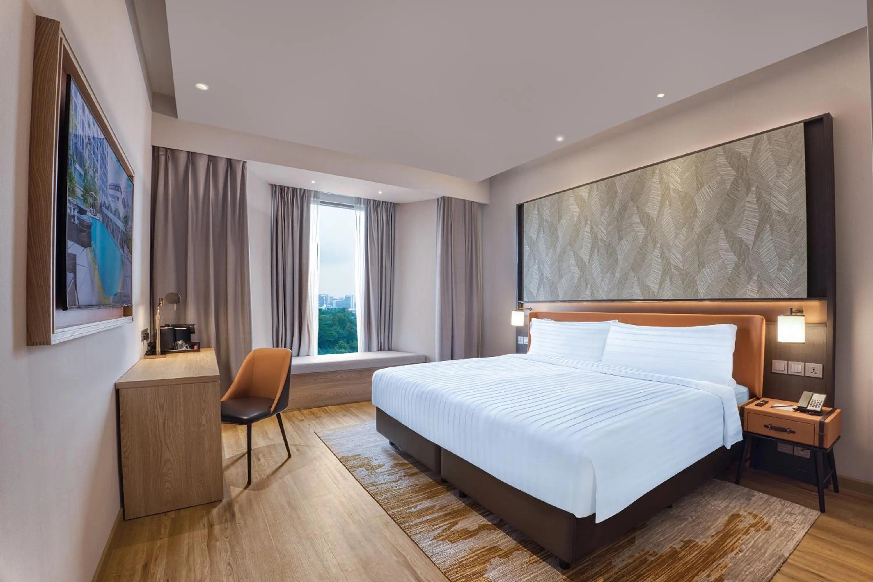 Bedroom, Bed in Wyndham Singapore Hotel