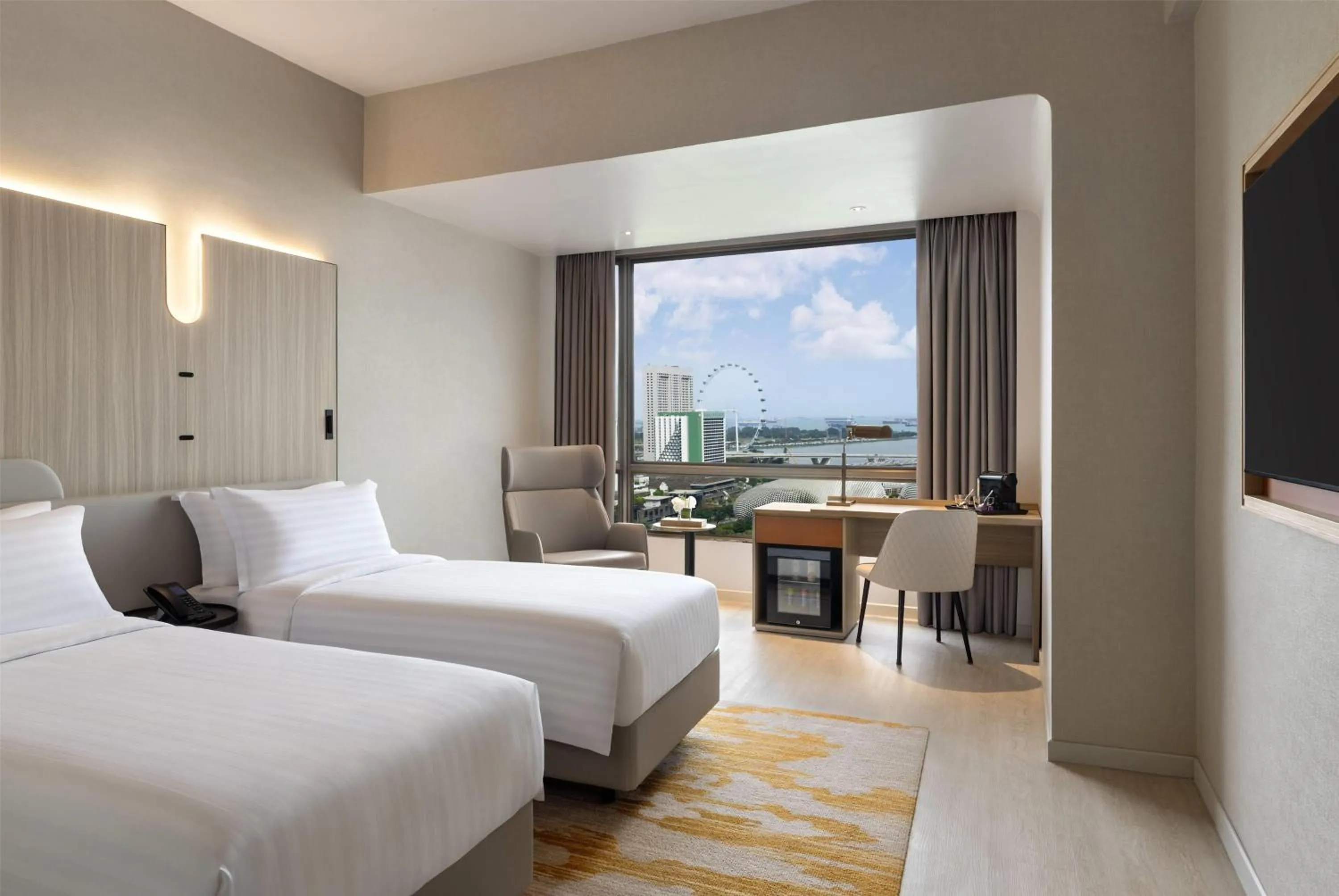 Photo of the whole room, Bed in Wyndham Singapore Hotel