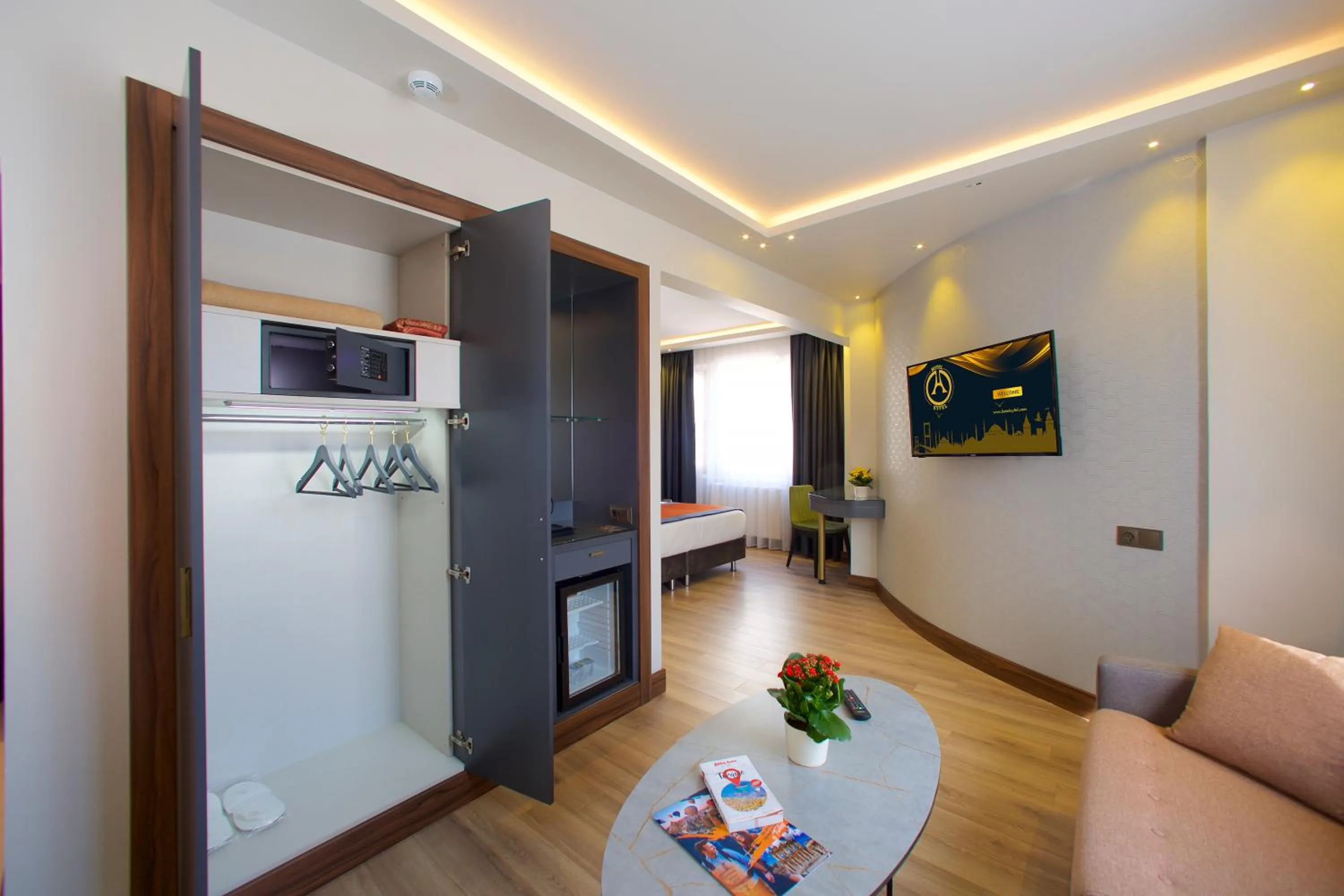 Seating area in Hotel Eyfel