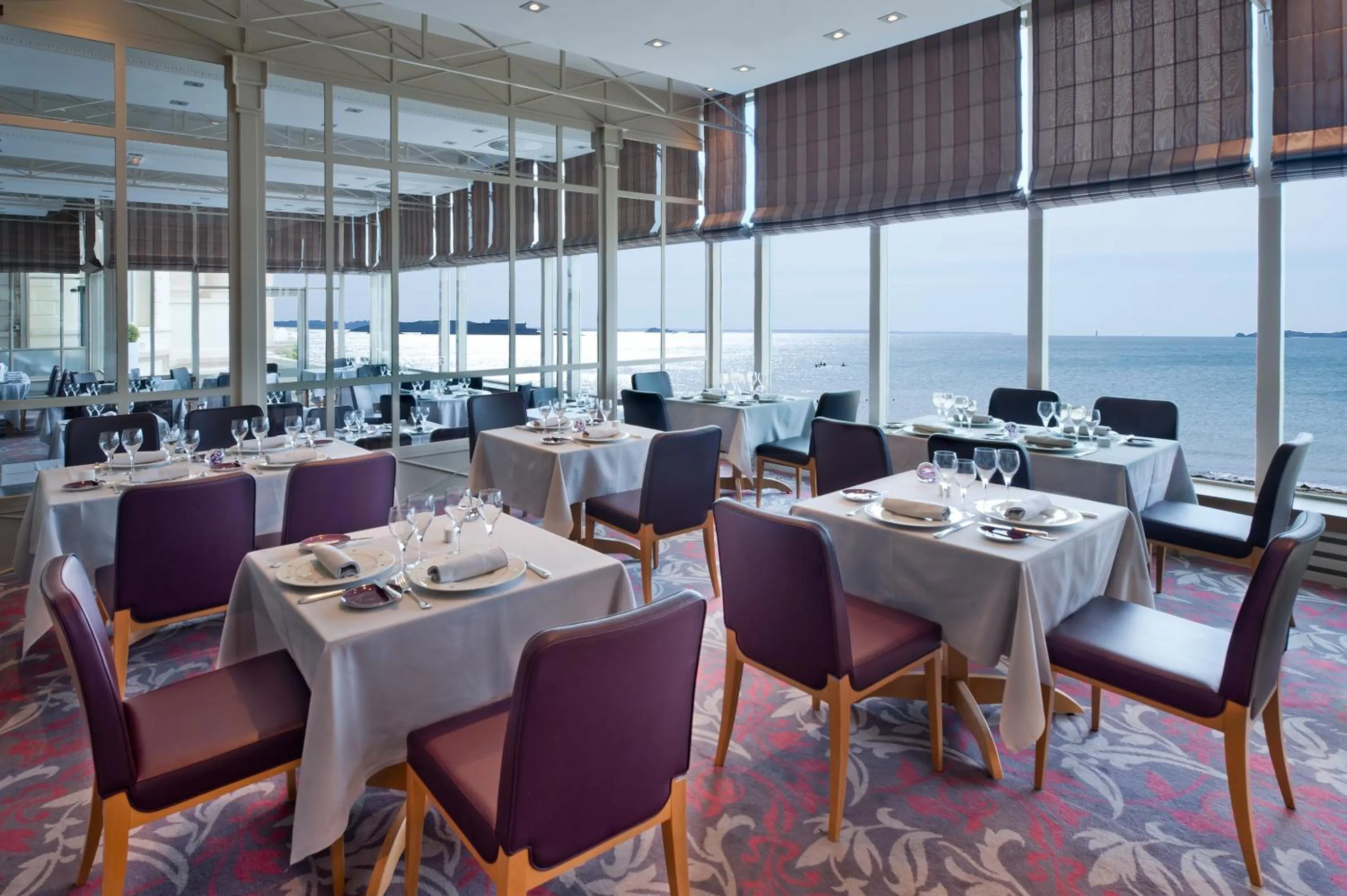 Restaurant/places to eat in Résidence Neptunia