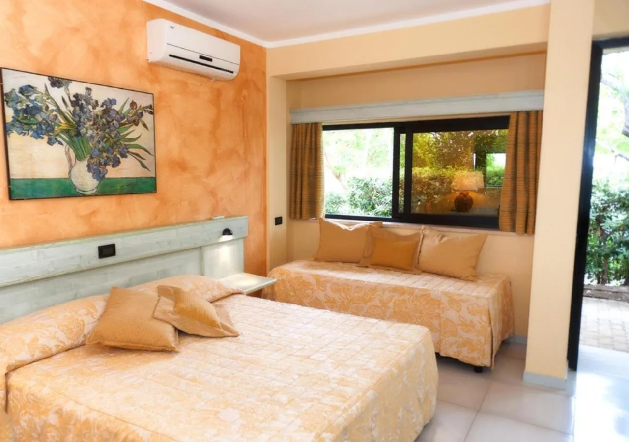Bed in Acacia Resort