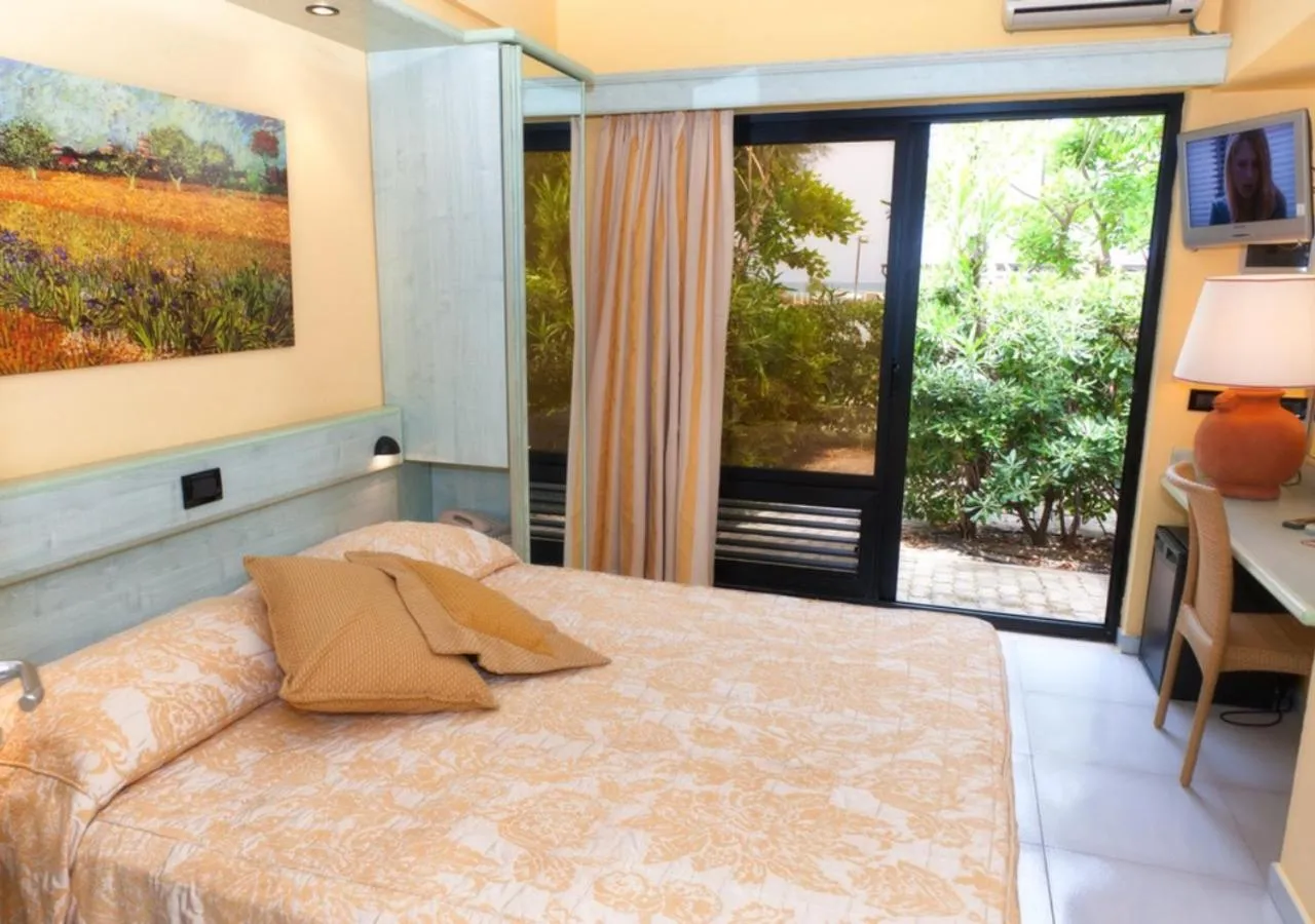 Bed in Acacia Resort