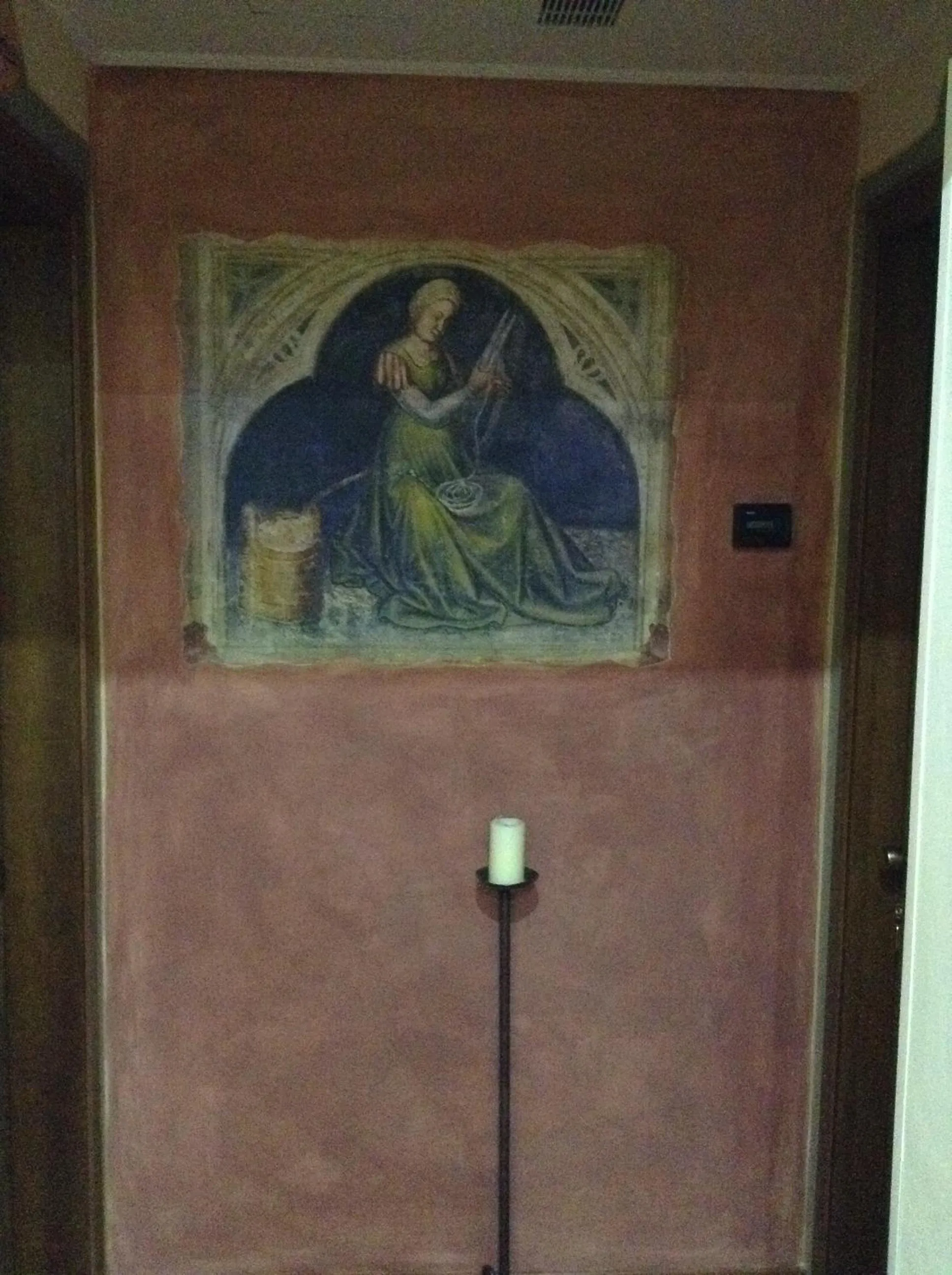 Decorative detail in Relais Dante e Beatrice