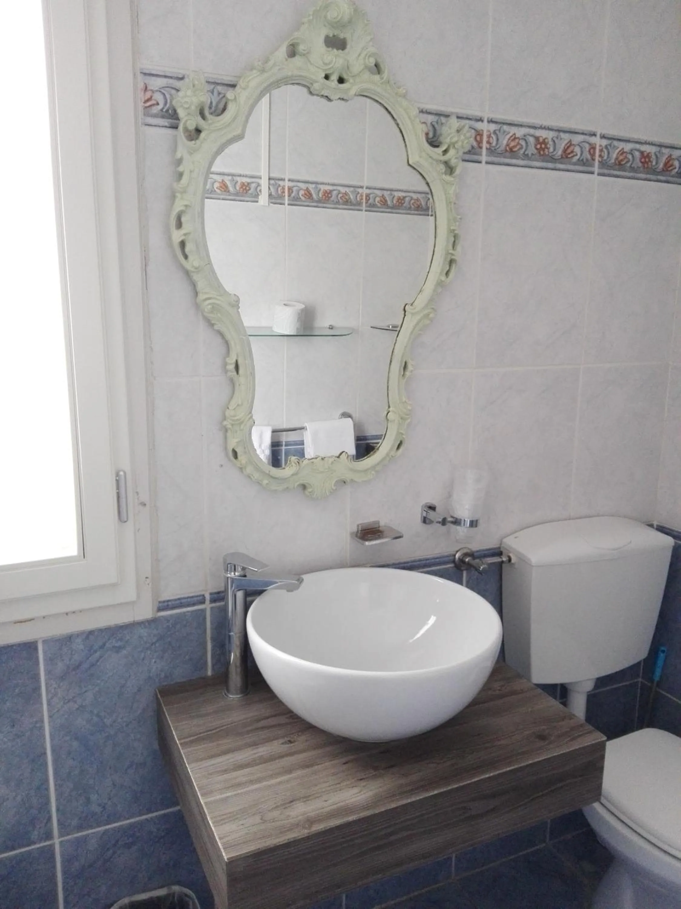 Toilet in Relais Dante e Beatrice