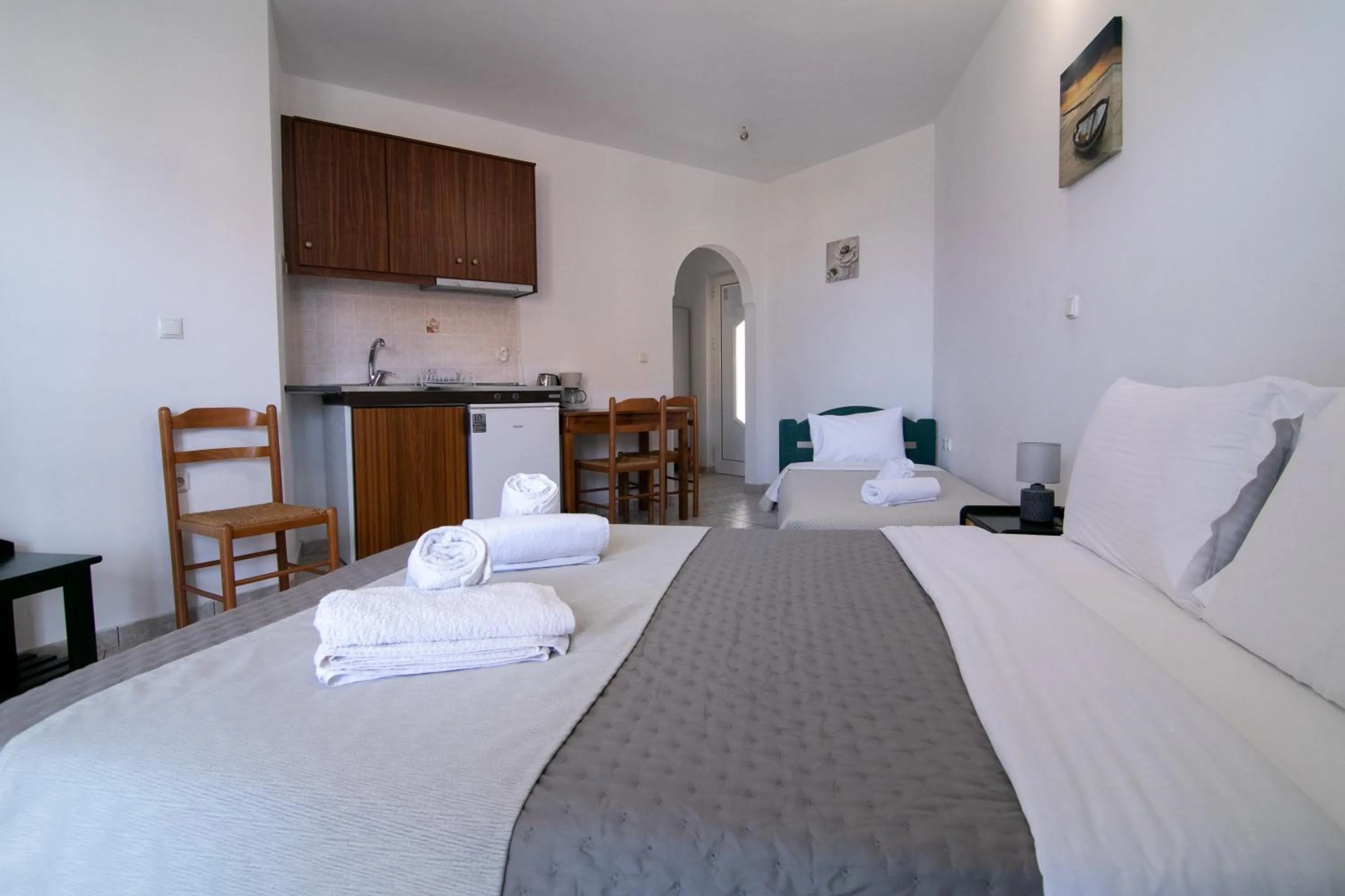 Bed in Malvasia Corner Studios - ex Romeo's House