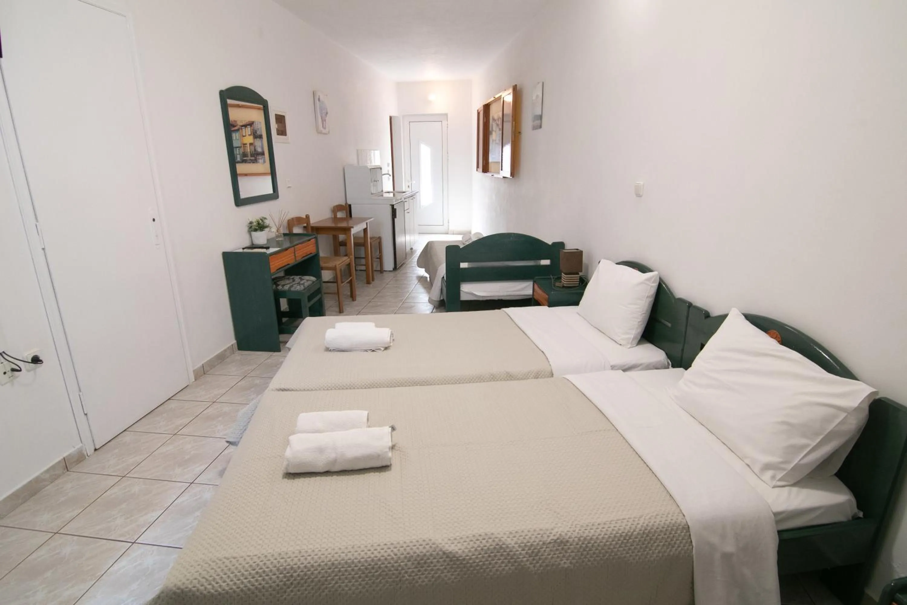 Bed in Malvasia Corner Studios - ex Romeo's House