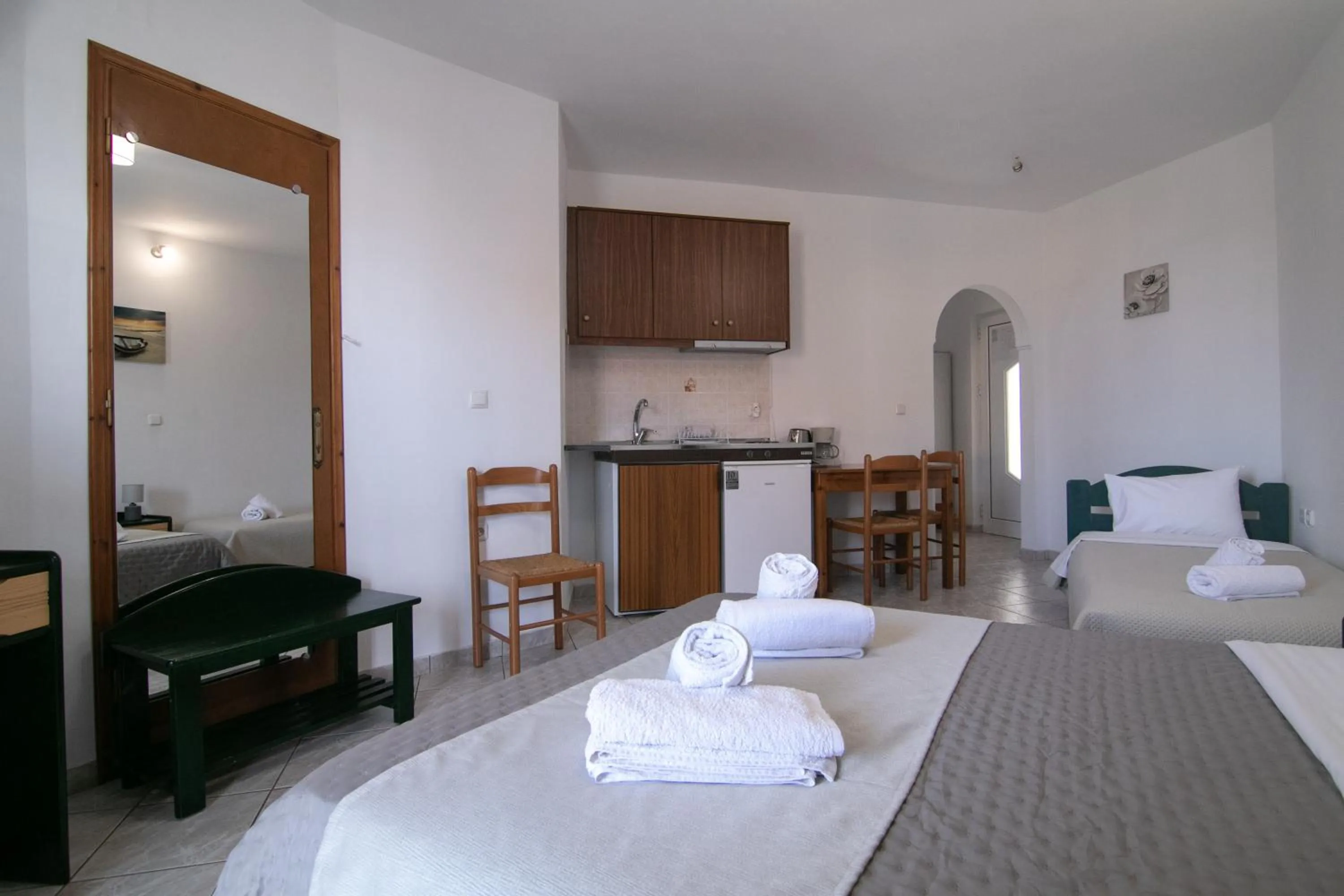 Bed in Malvasia Corner Studios - ex Romeo's House