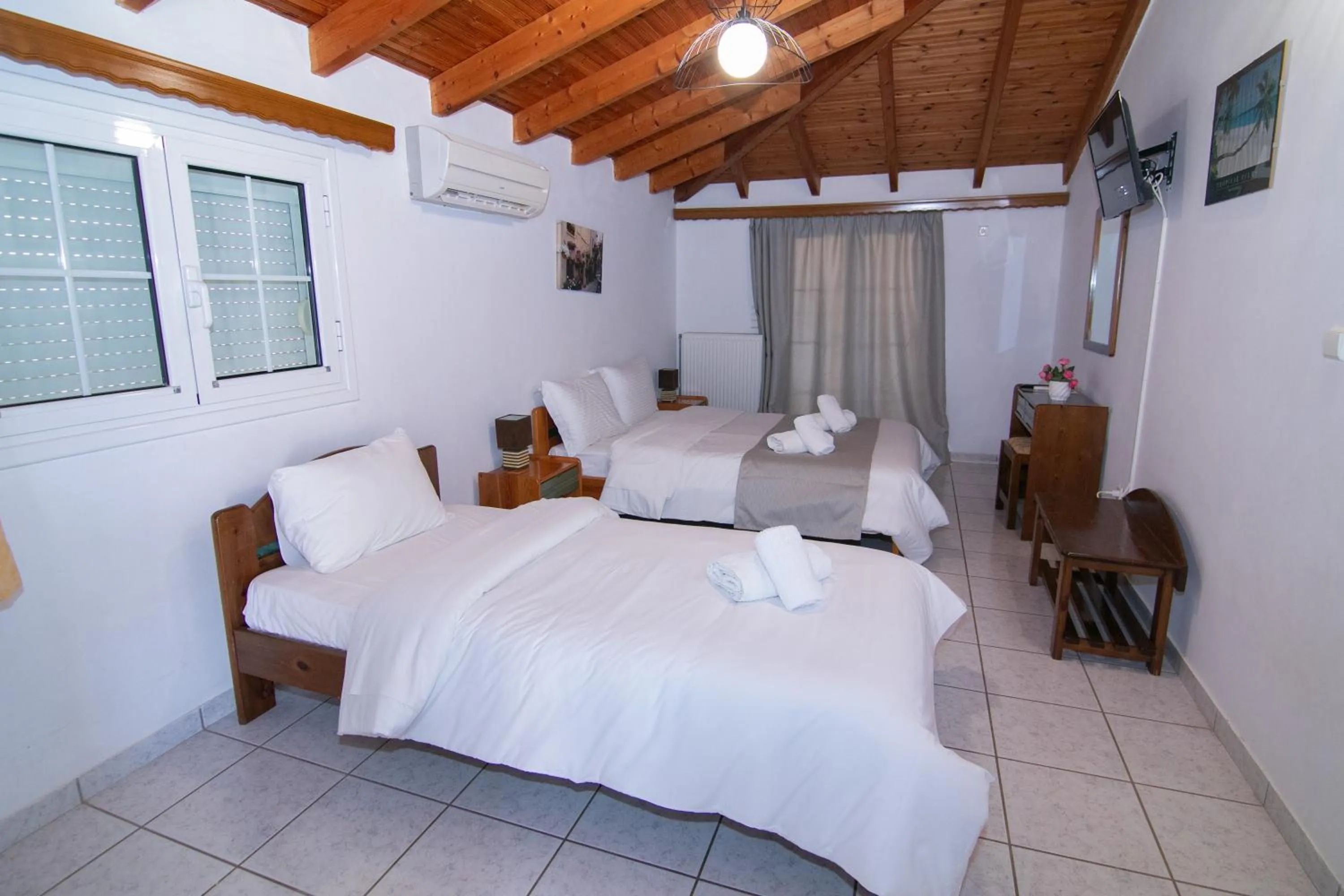 Bed in Malvasia Corner Studios - ex Romeo's House