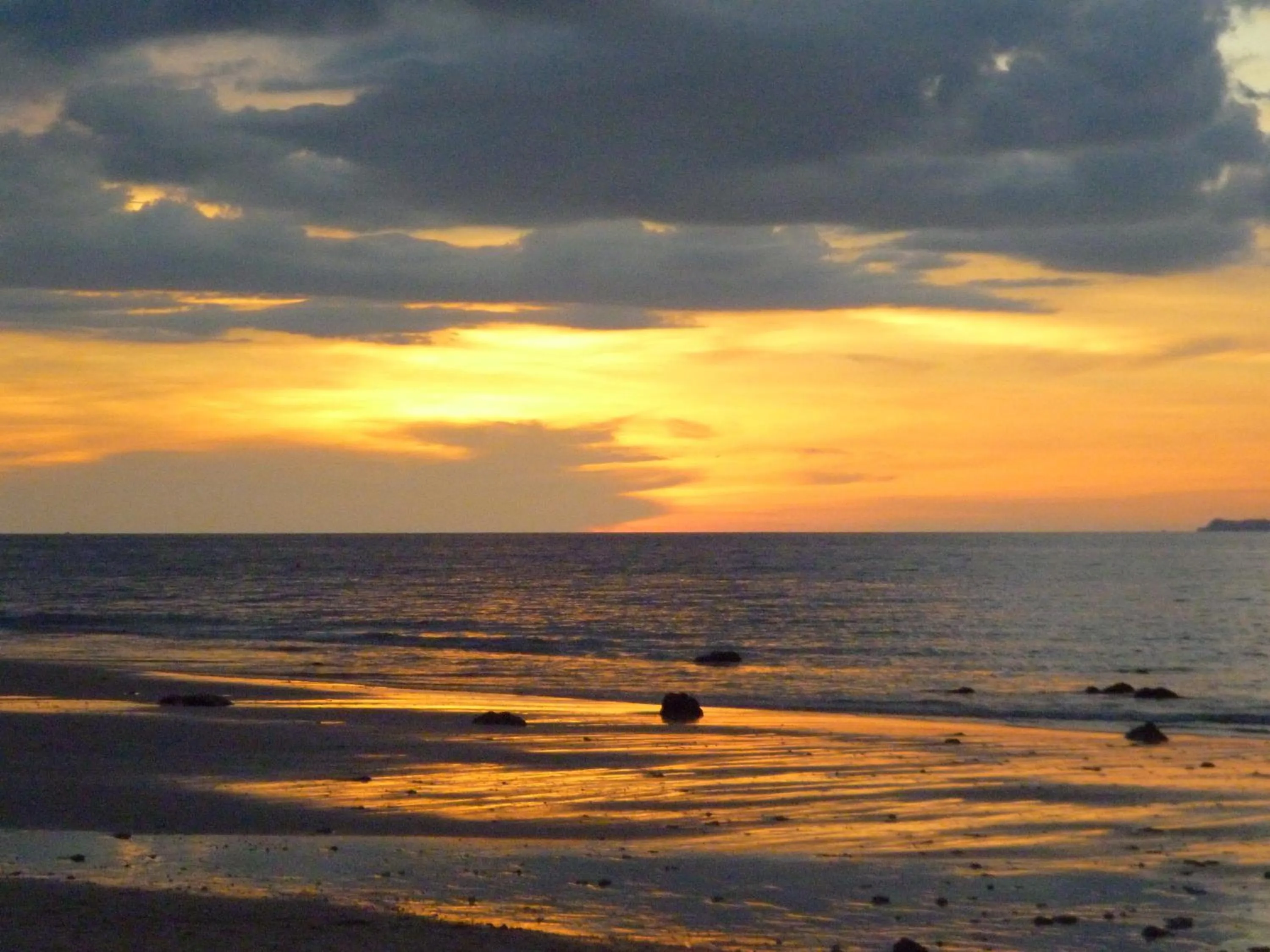 Beach in Sanctuary Lanta