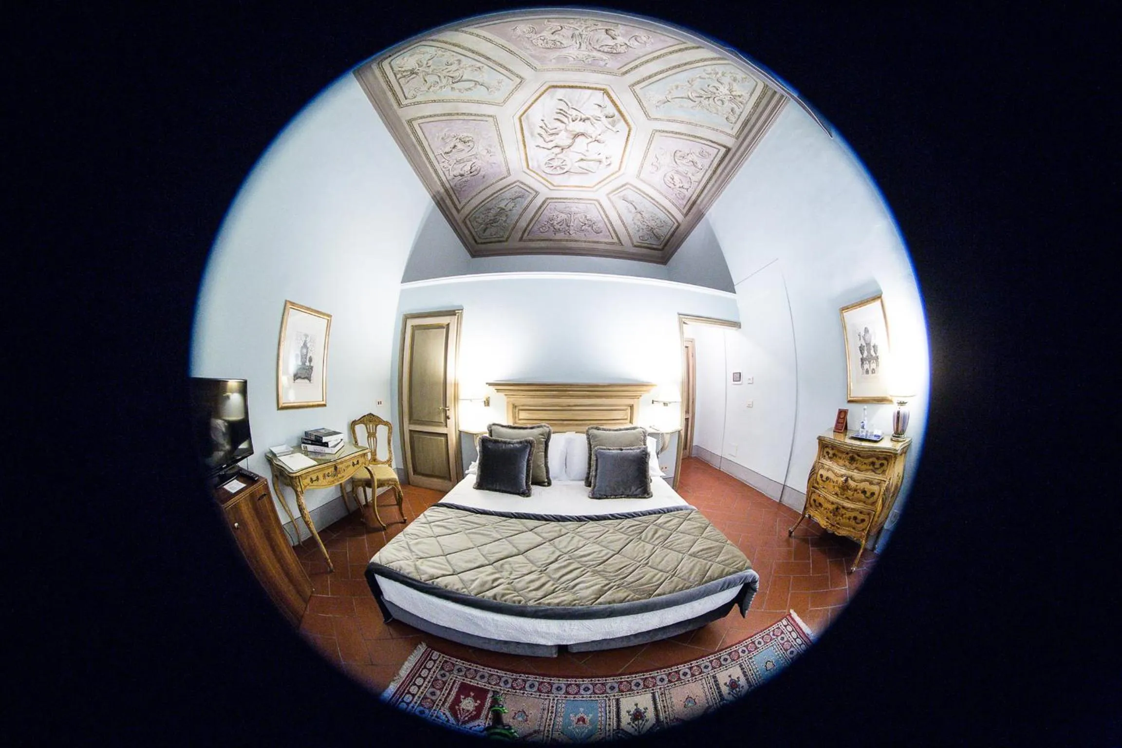 Bedroom, Bed in Hotel Burchianti