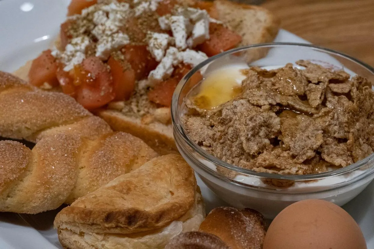 Food and drinks in Democritus