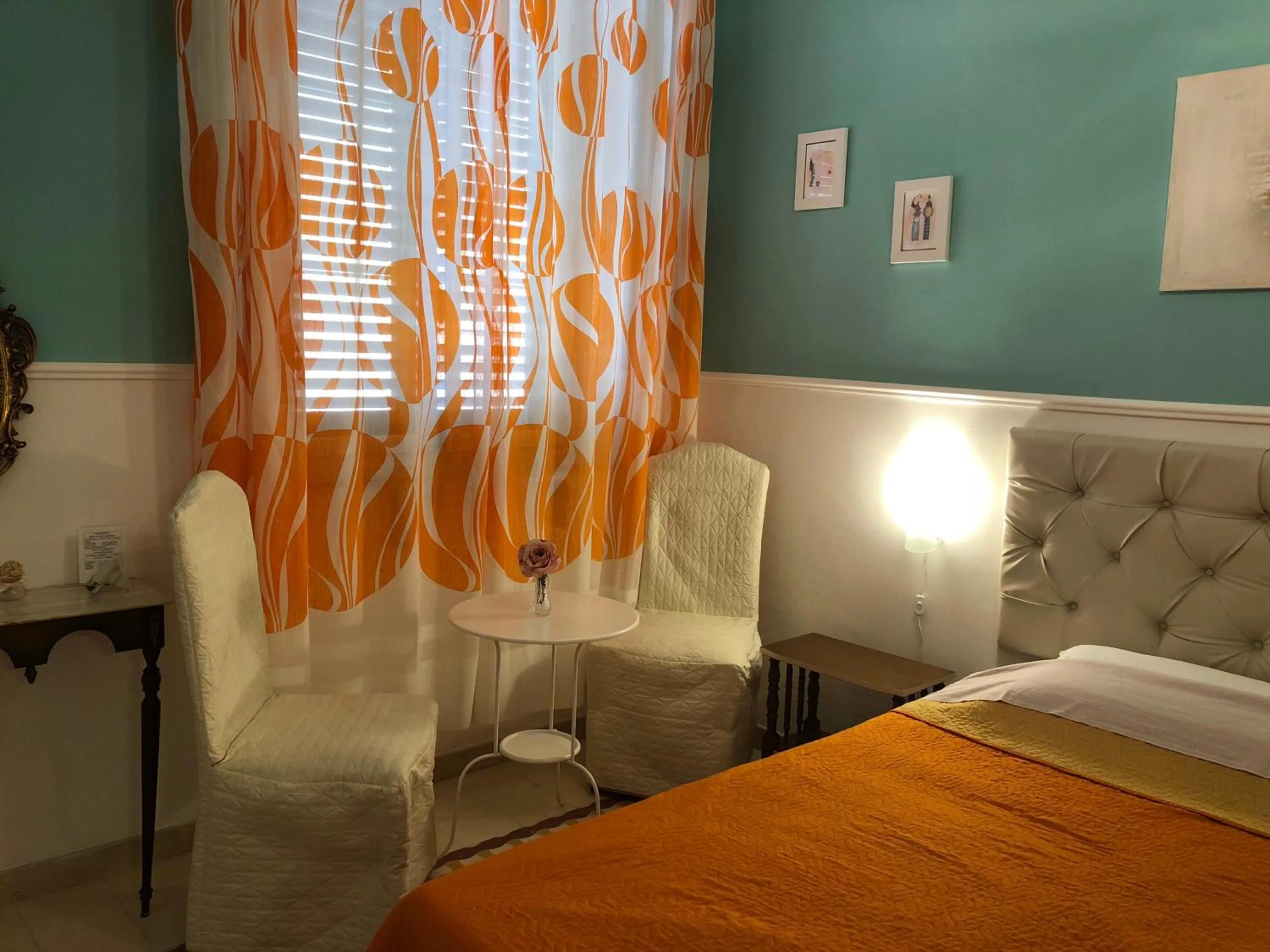 Photo of the whole room, Bed in B&B Mariupol