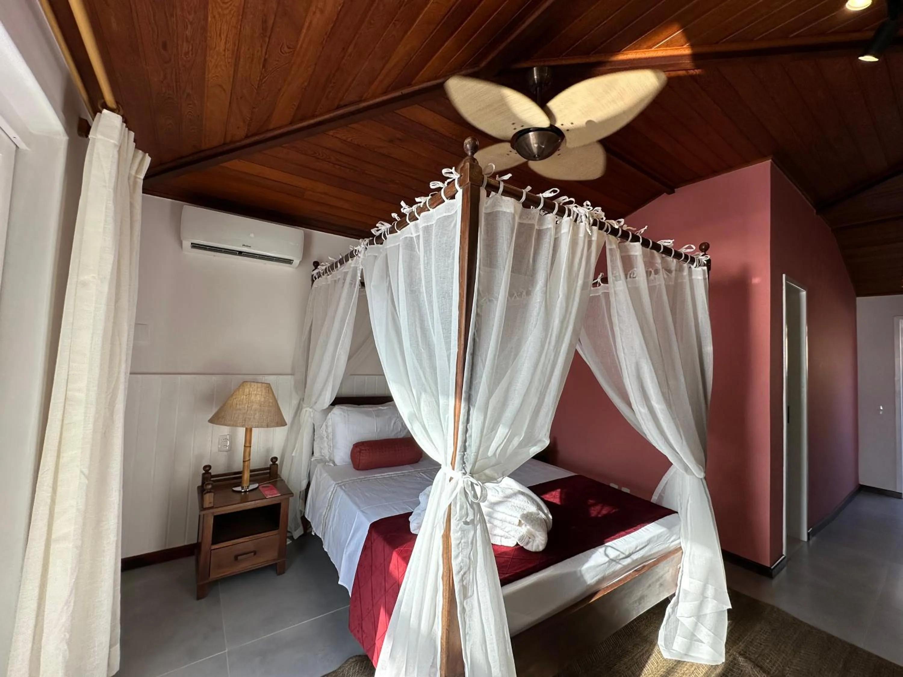 Bed in Pousada Corsario Buzios