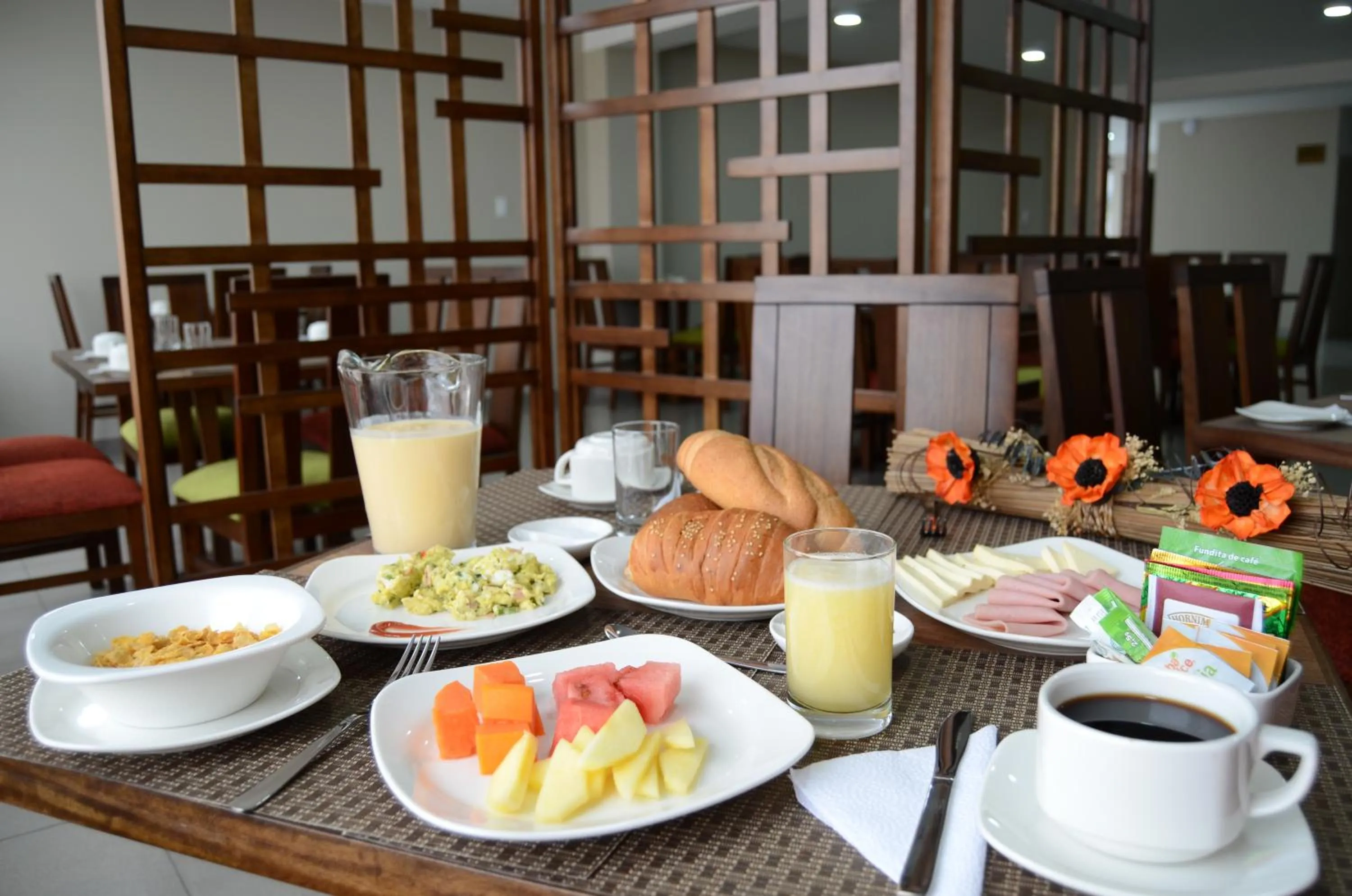 Breakfast in Hotel San Agustin Plaza