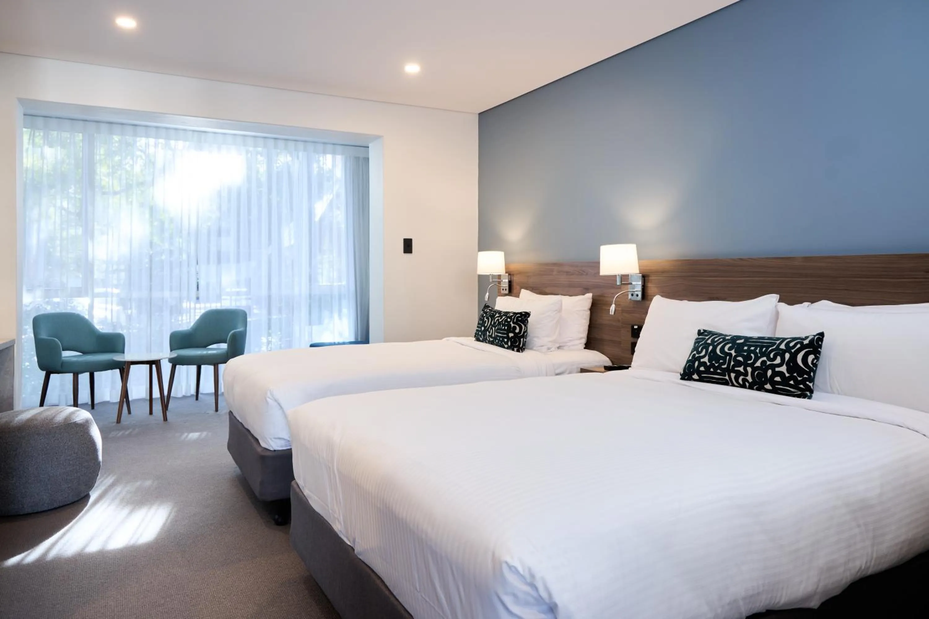Bed in Killara Hotel & Suites