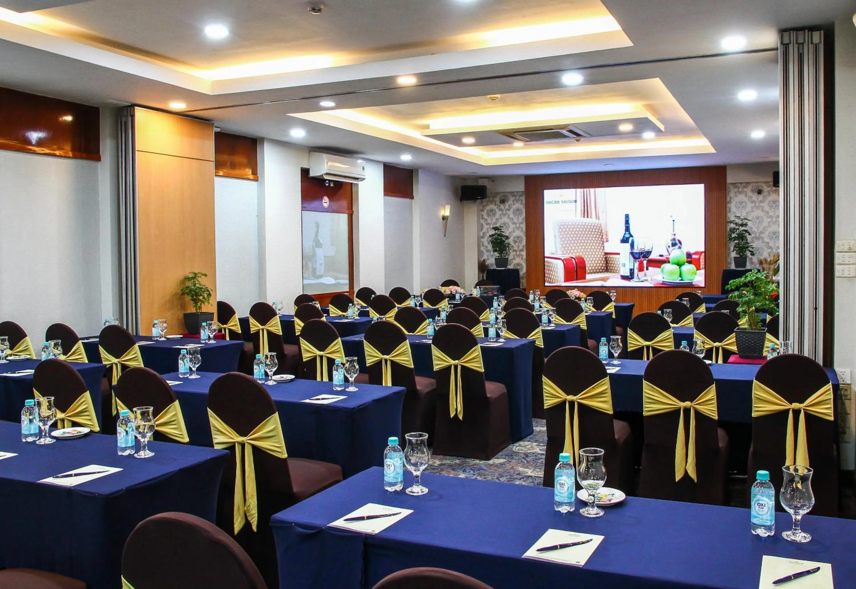 Meeting/conference room in Oscar Saigon Hotel