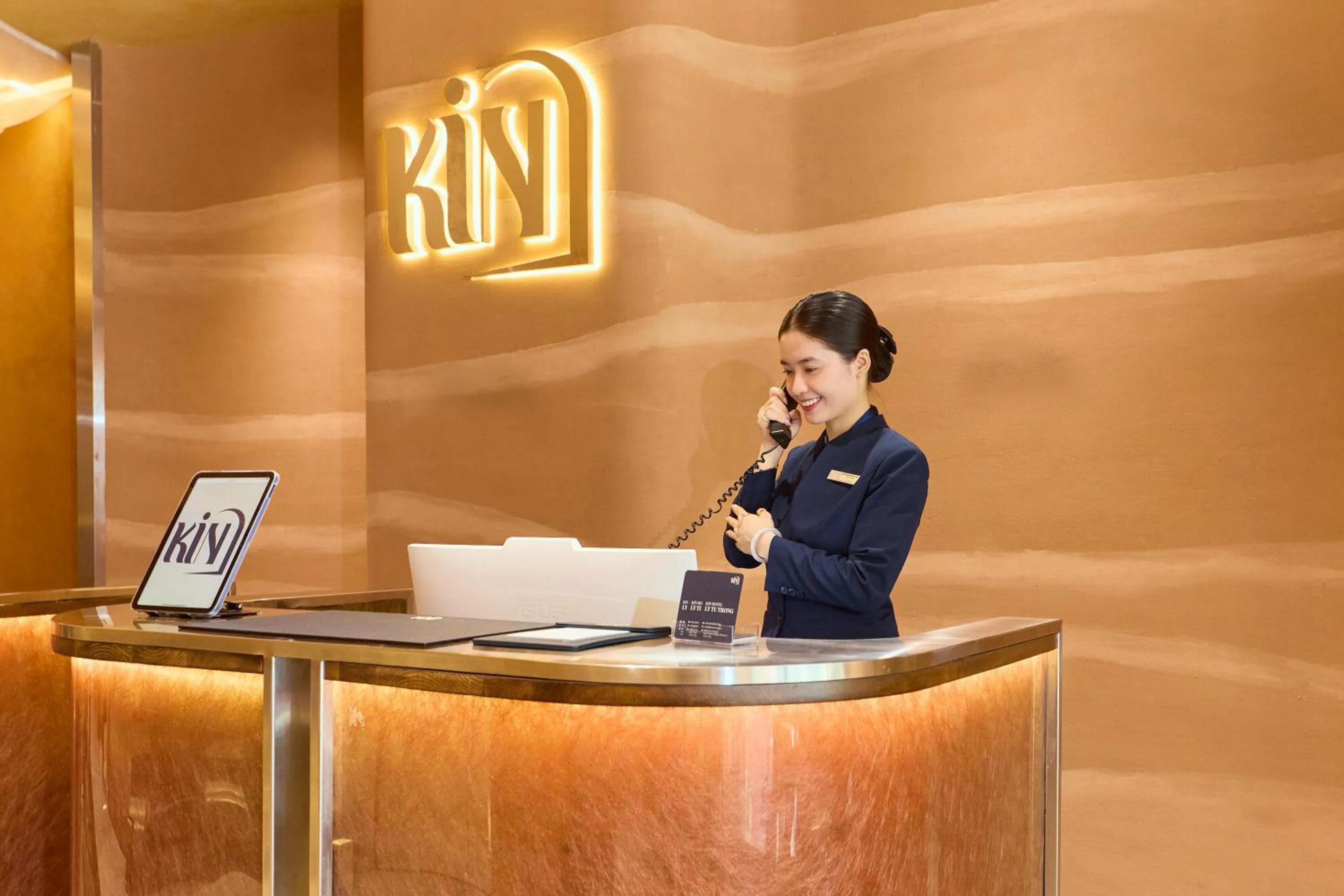 Staff in KiN Hotel Ly Tu Trong Edition