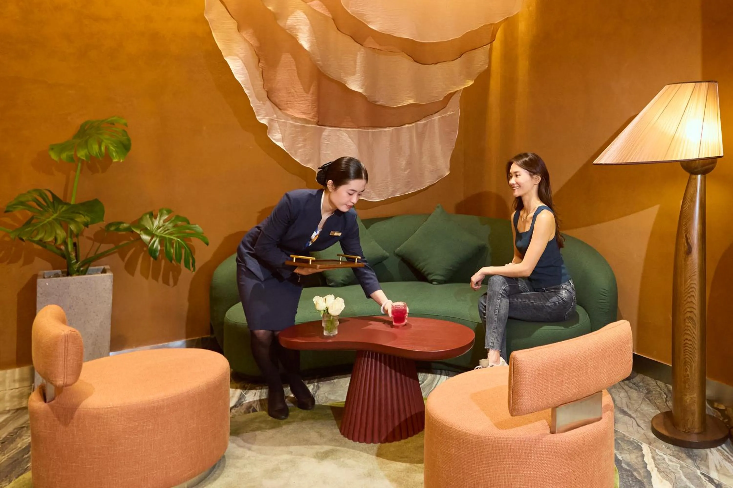 Staff in KiN Hotel Ly Tu Trong Edition