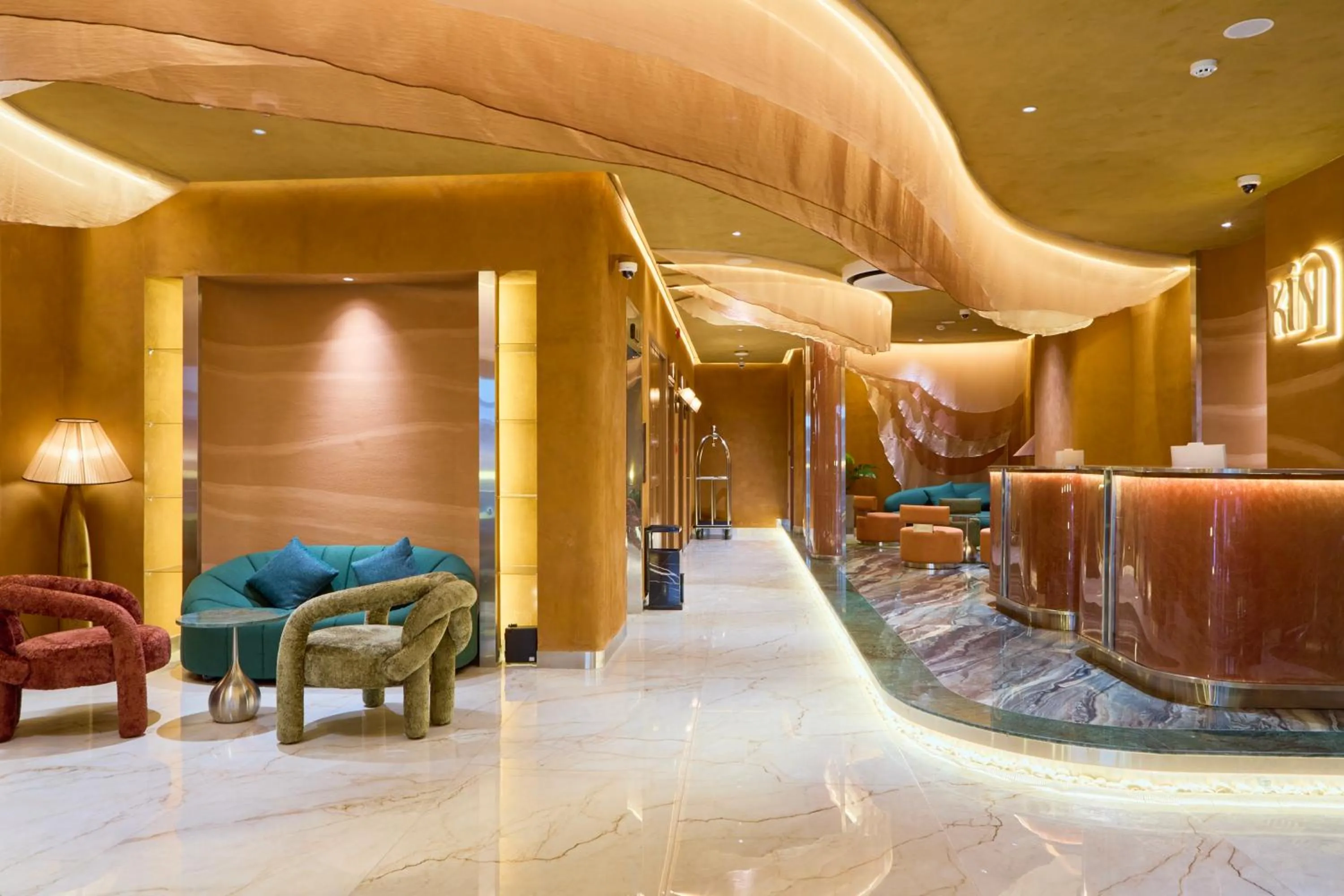 Lobby or reception in KiN Hotel Ly Tu Trong Edition