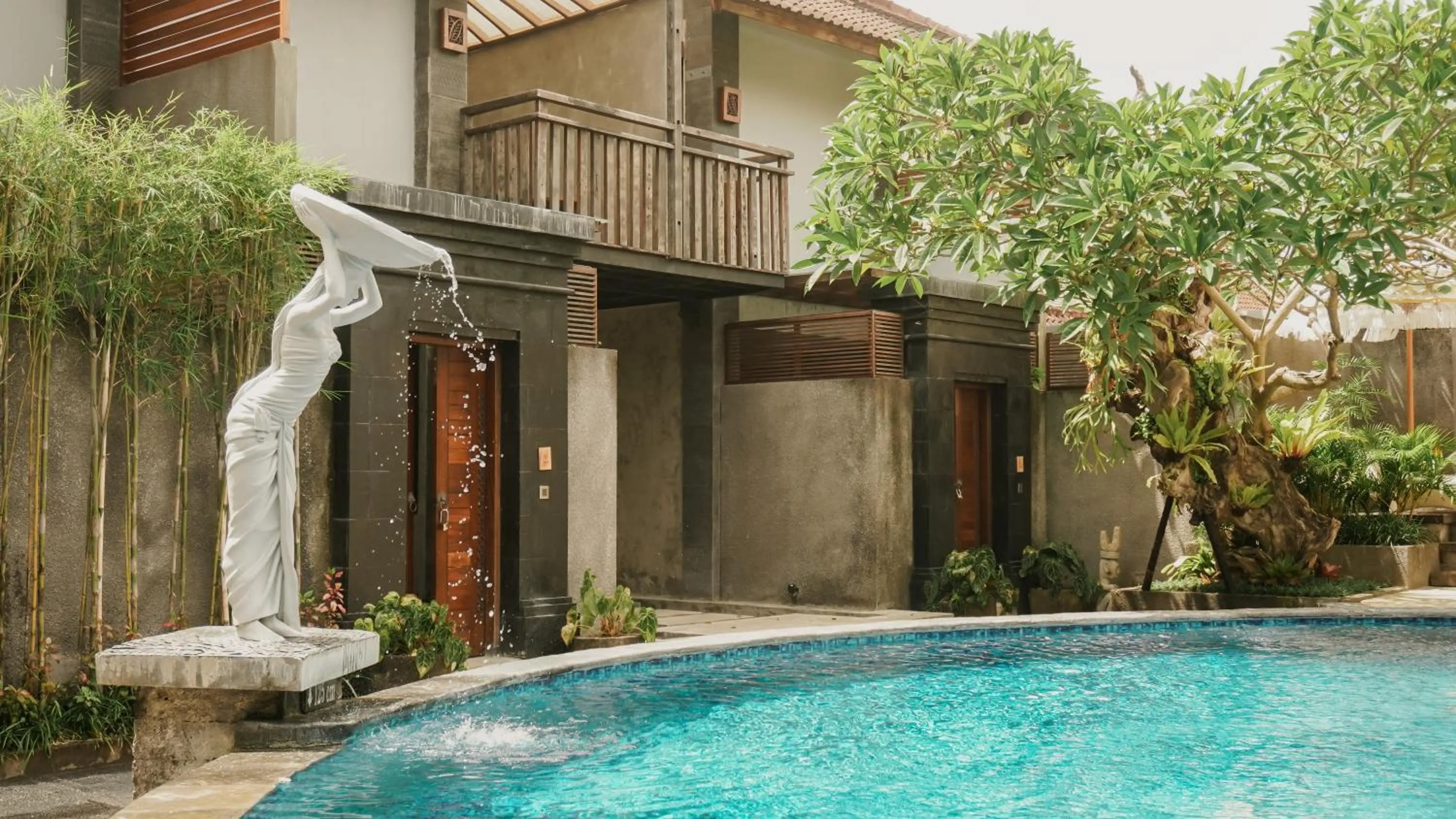 Swimming pool in Annora Villas Seminyak
